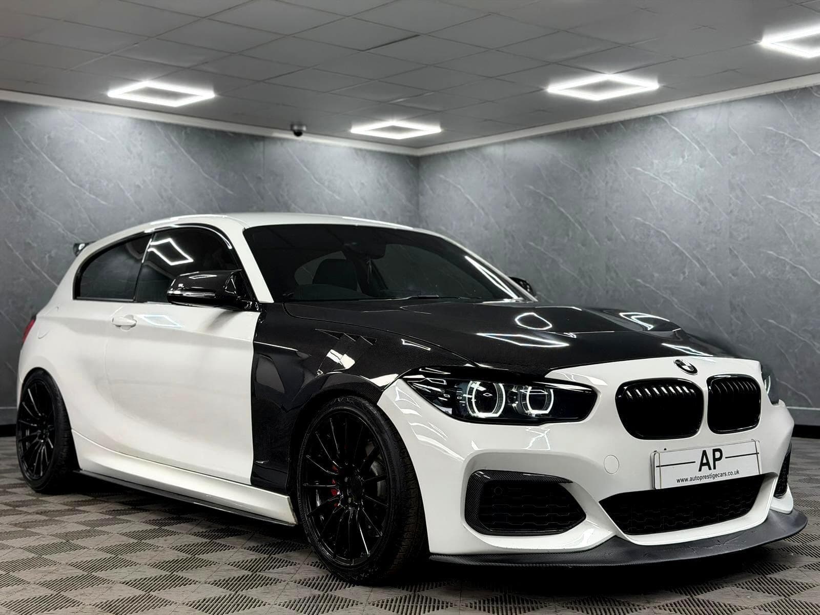 2019 BMW 1 Series - Thumbnail 39