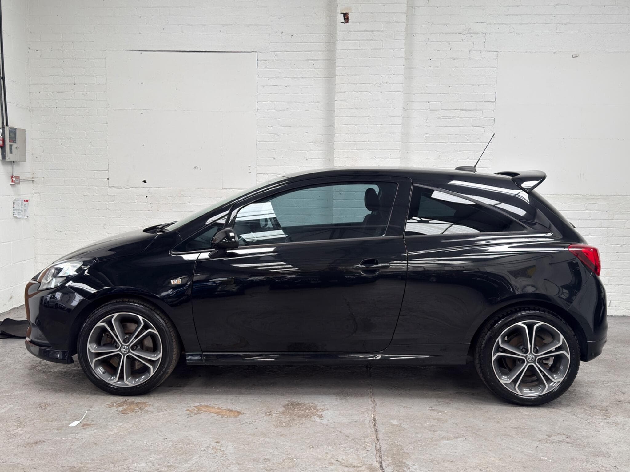 2017 Vauxhall Corsa - Thumbnail 5