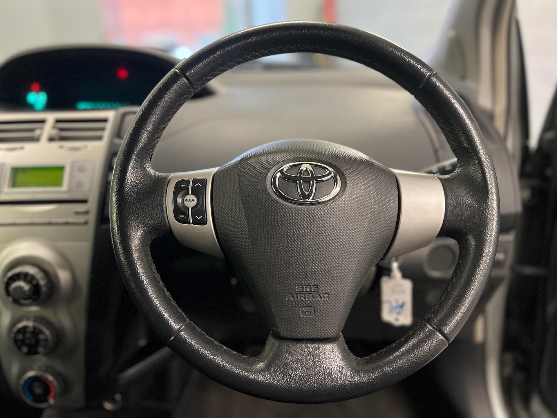 2008 Toyota Yaris - Thumbnail 21