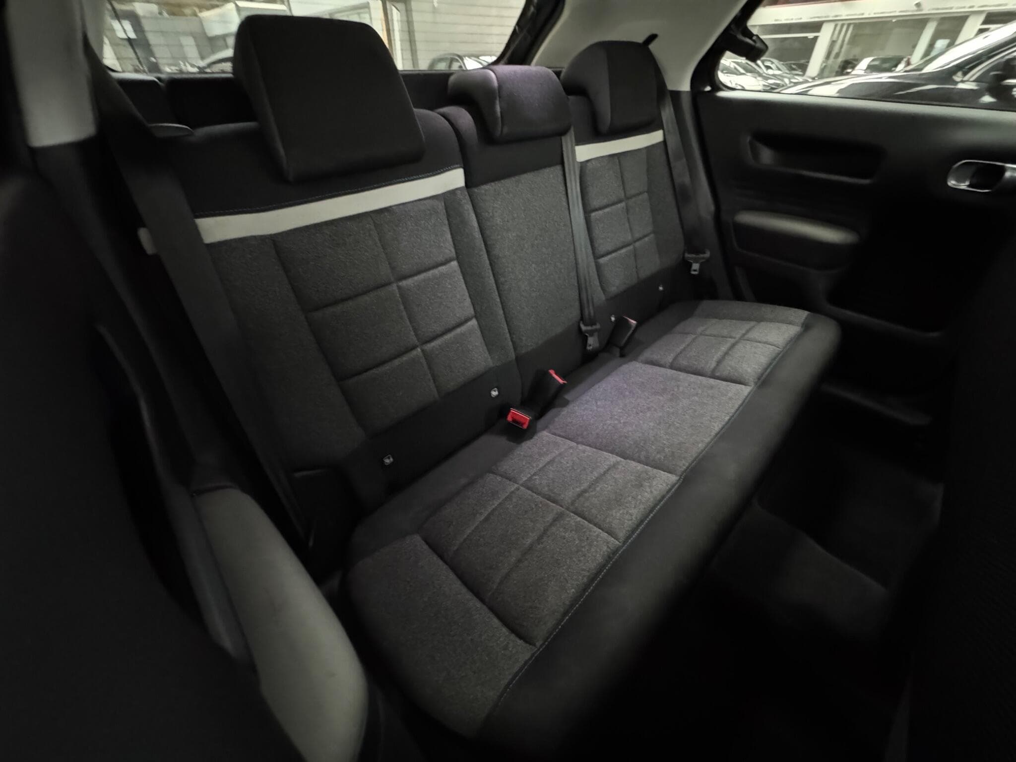 2018 Citroen C4 Cactus - Thumbnail 12