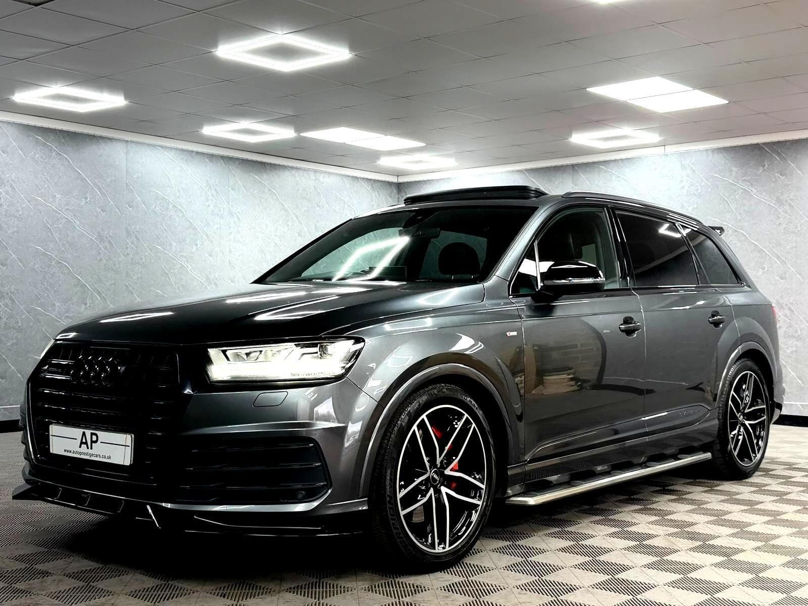 2019 Audi Q7 - Thumbnail 16