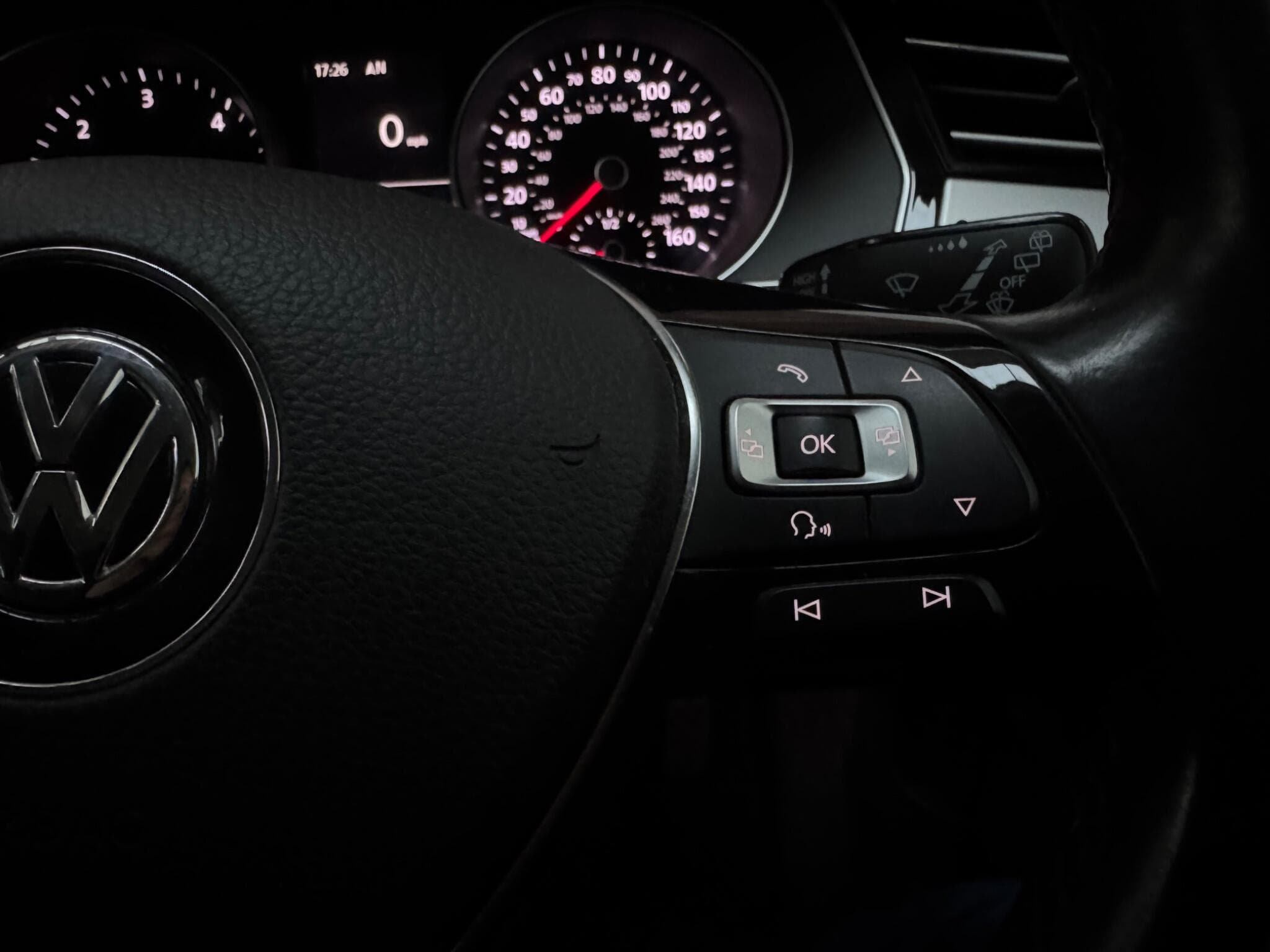 2015 Volkswagen Passat - Thumbnail 19