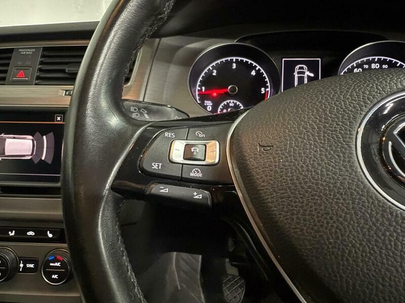 2016 Volkswagen Golf - Thumbnail 21