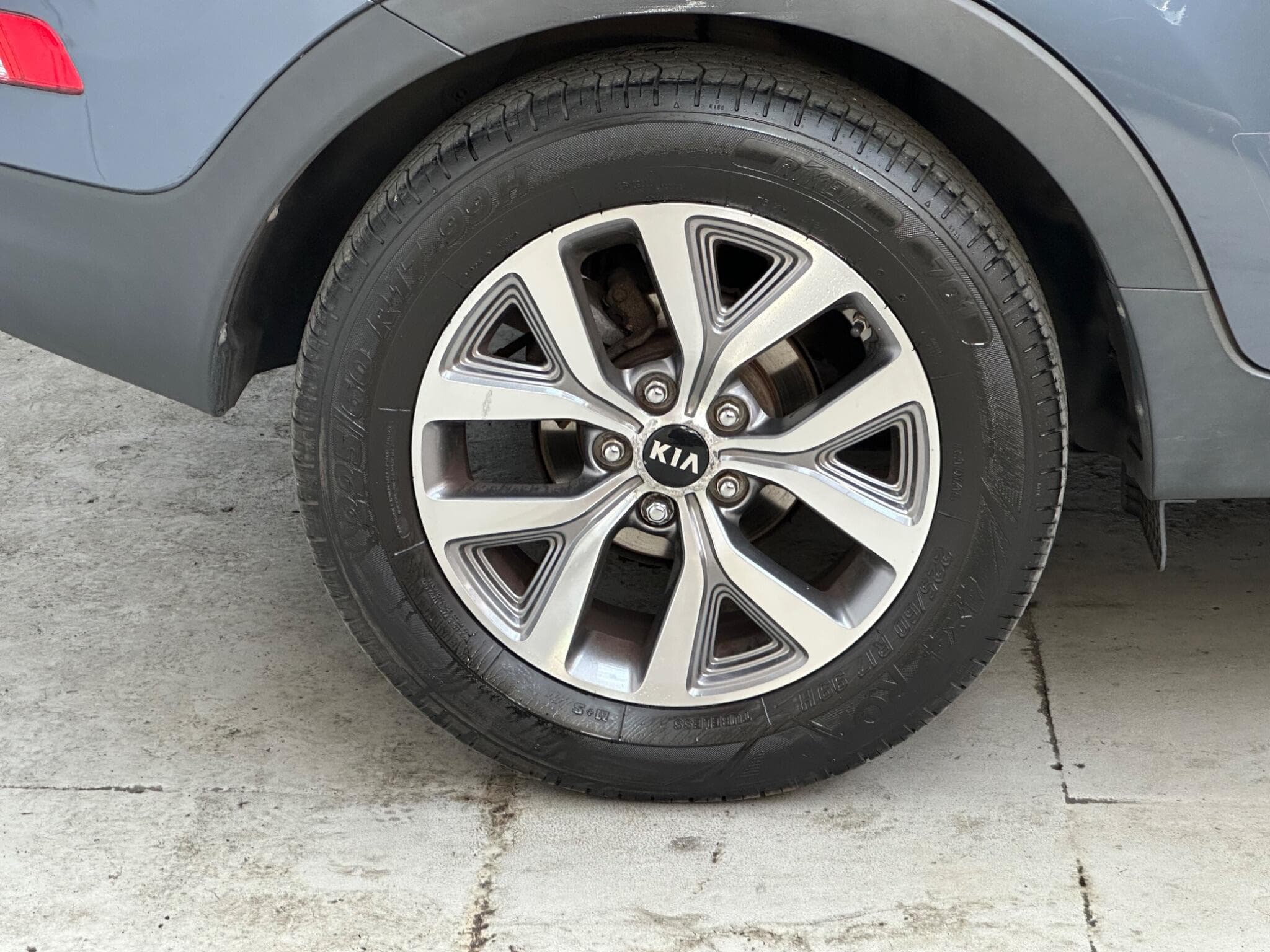 2016 Kia Sportage - Thumbnail 24