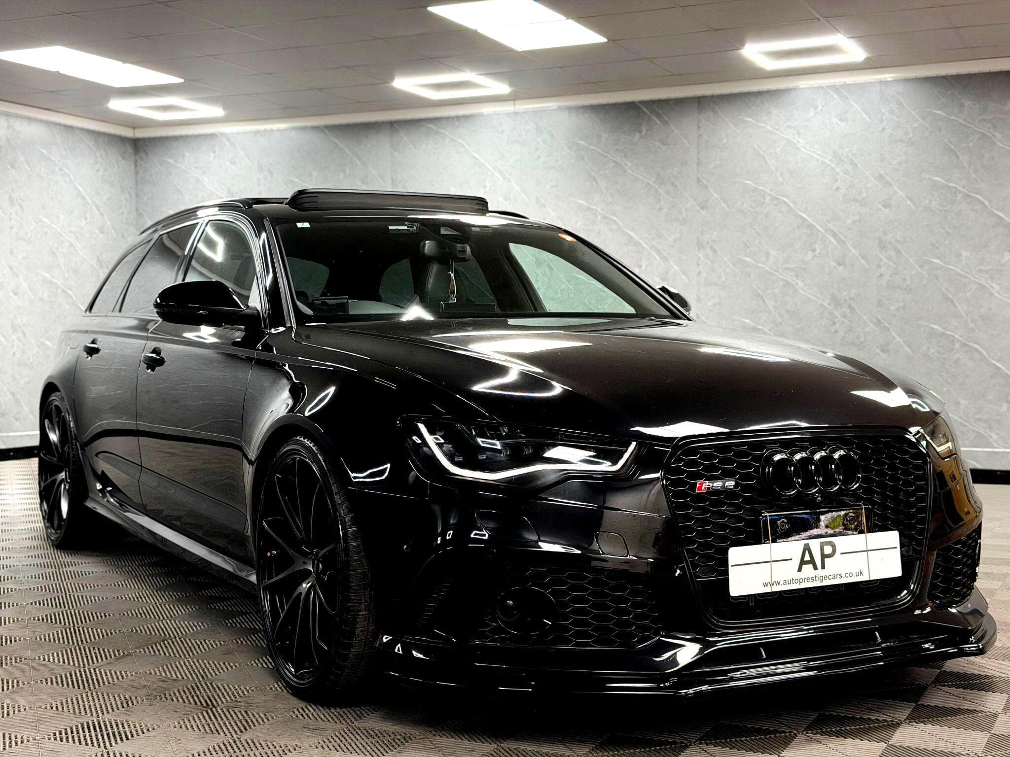 2016 Audi RS6 Avant - Thumbnail 13