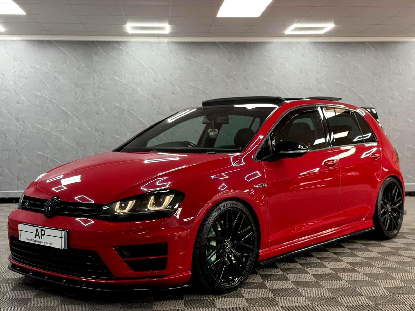 2015 Volkswagen Golf - Thumbnail 35