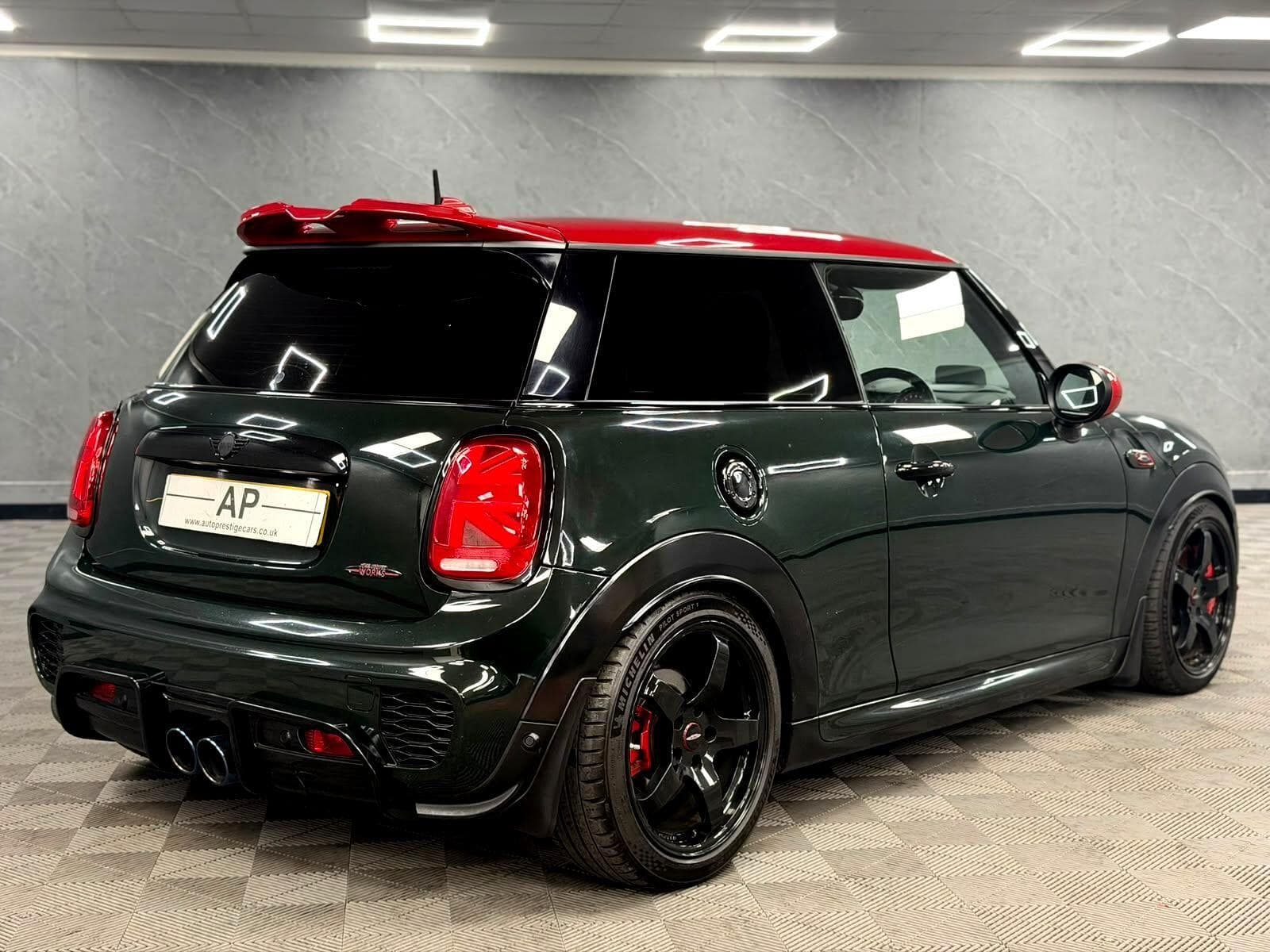 2015 MINI Hatch - Thumbnail 30