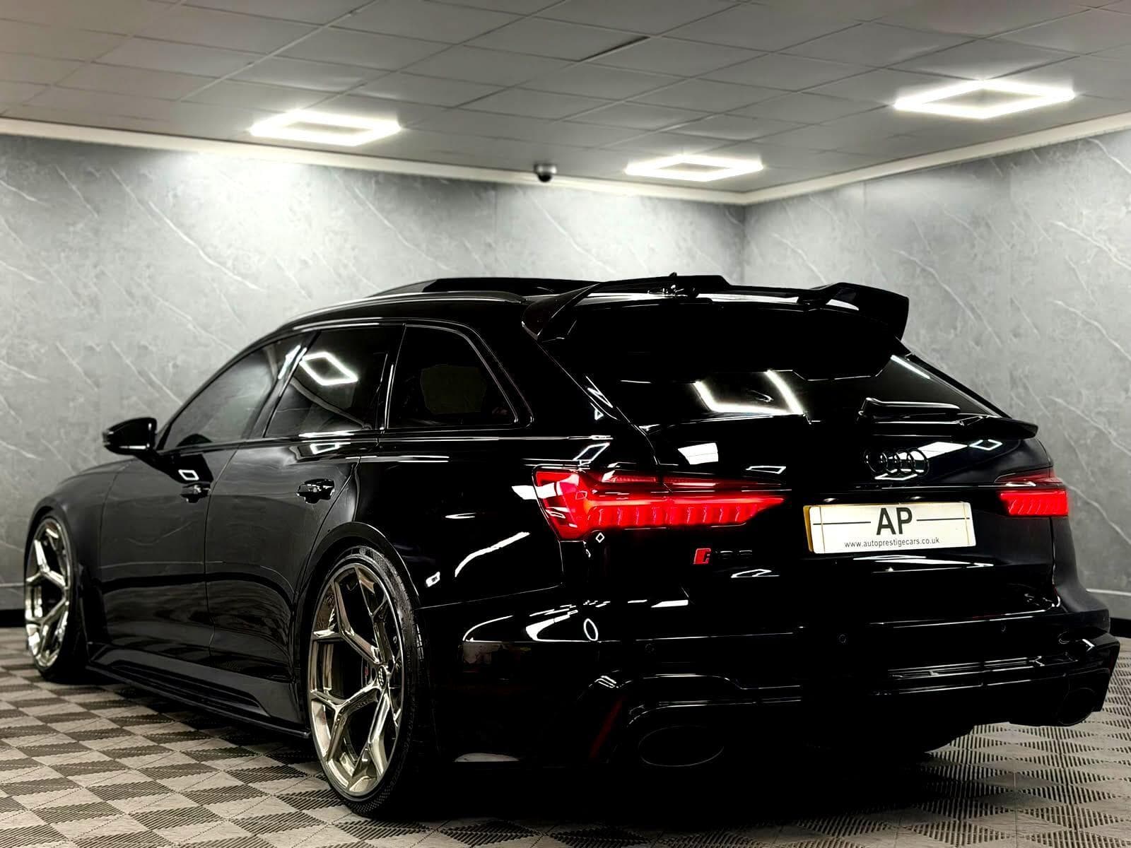 2020 Audi RS6 Avant - Thumbnail 33