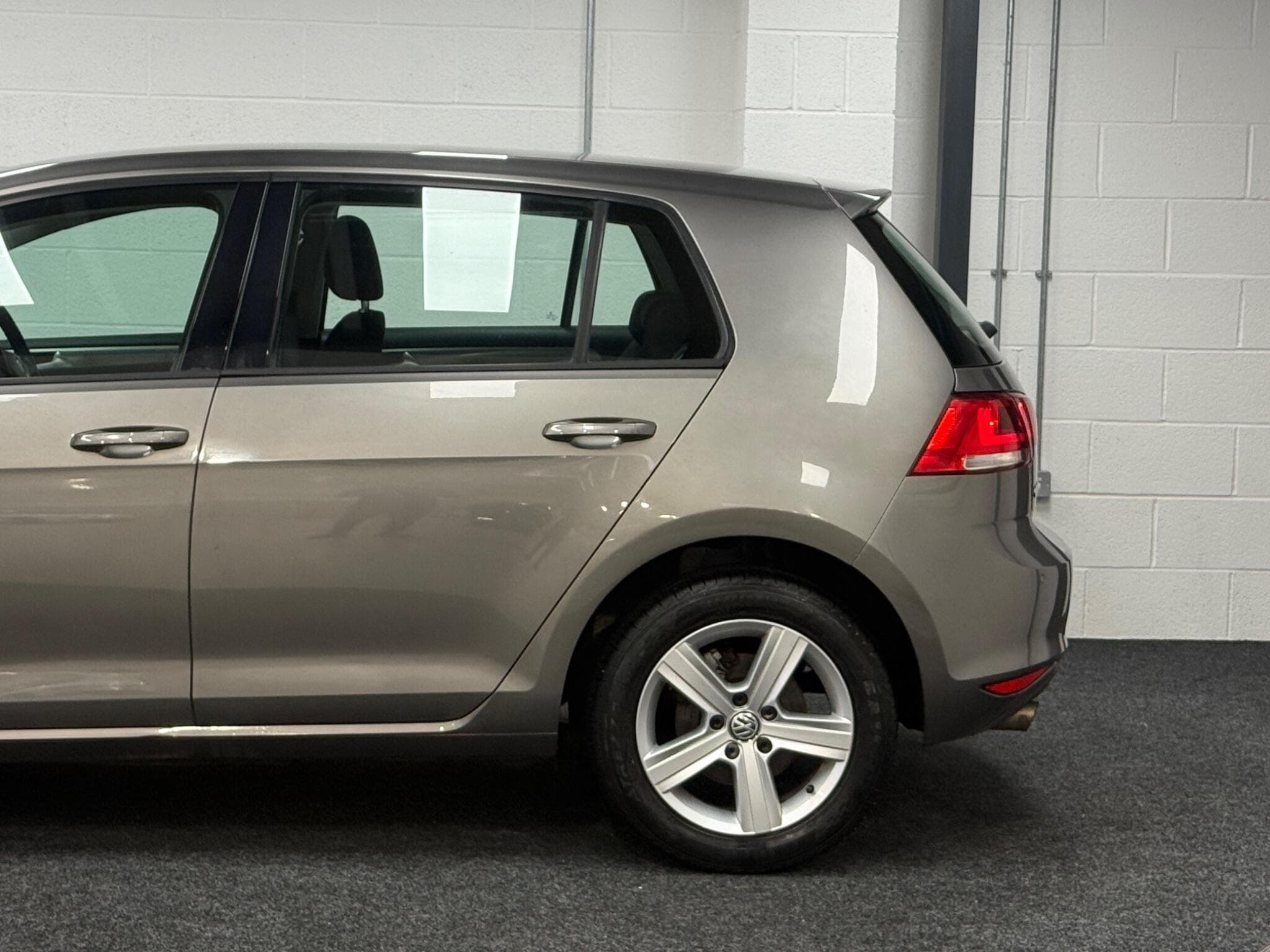 2014 Volkswagen Golf - Thumbnail 28