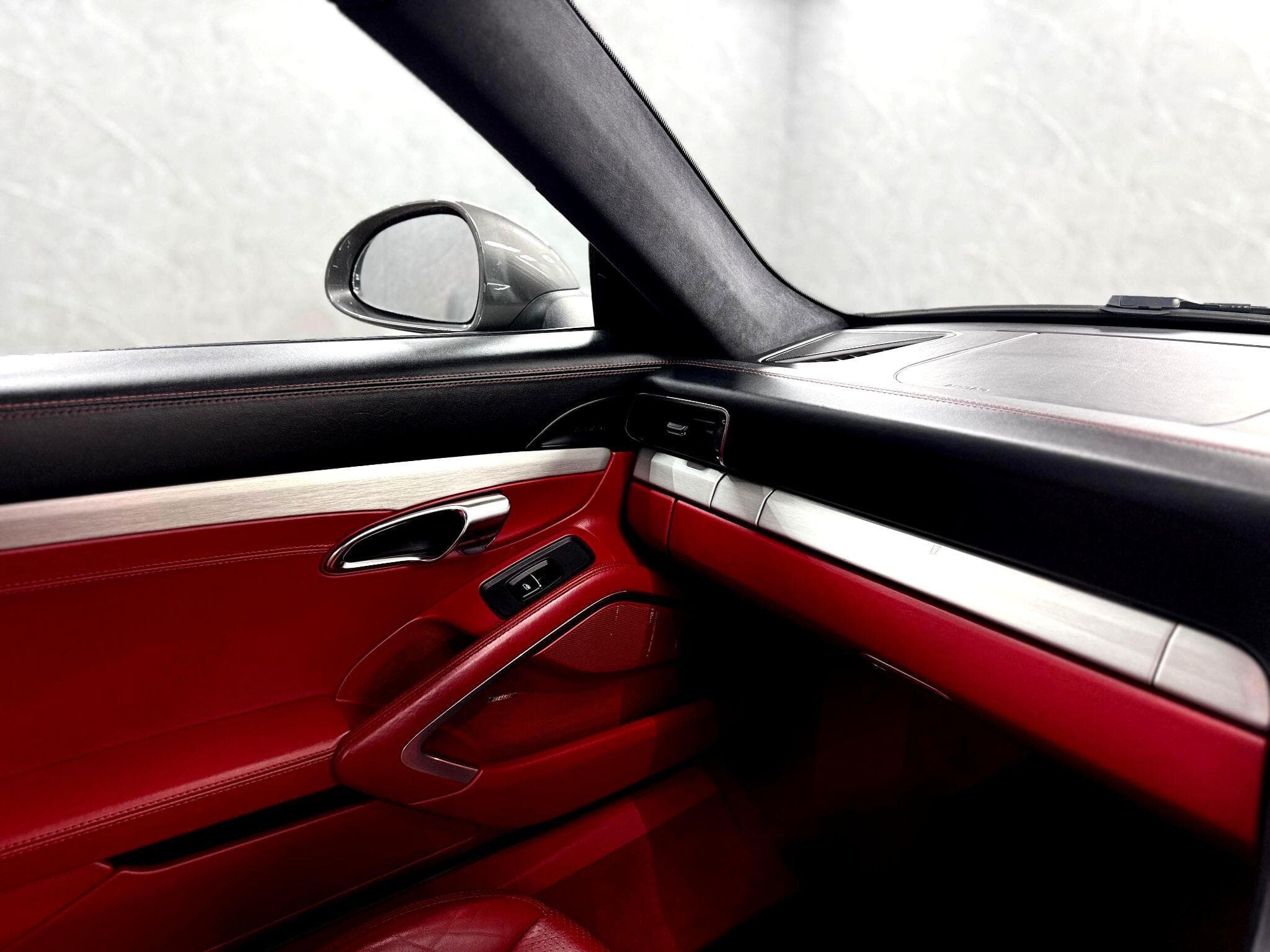 2015 Porsche 911 - Thumbnail 56