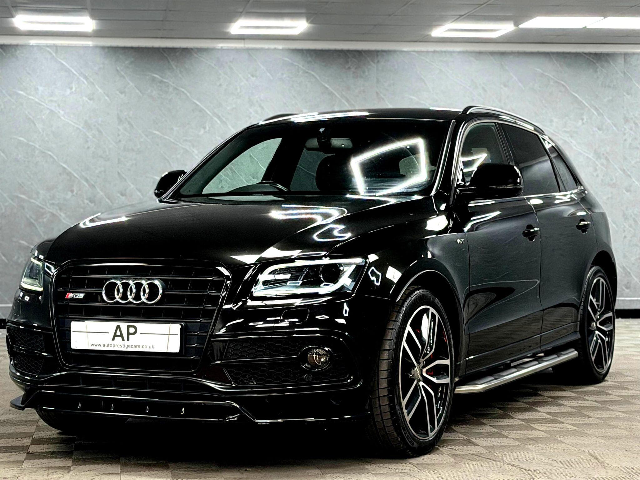 2016 Audi SQ5 - Thumbnail 7