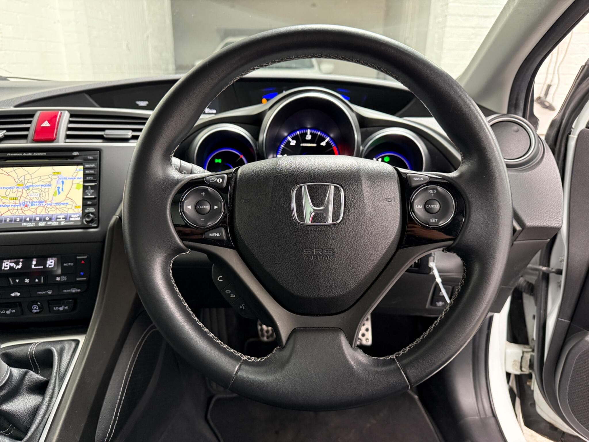 2014 Honda Civic - Thumbnail 23
