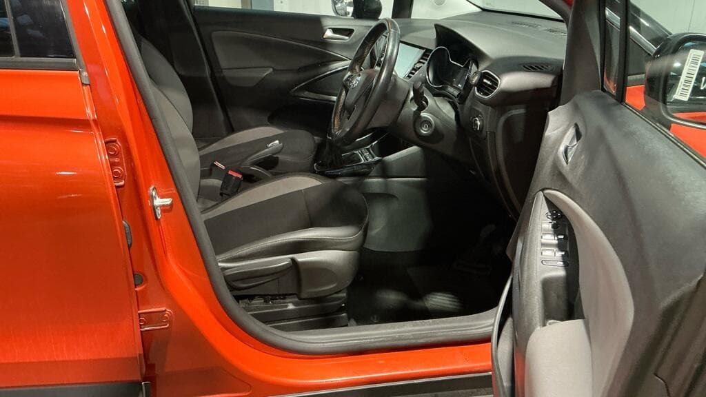 2020 Vauxhall Crossland X - Thumbnail 9