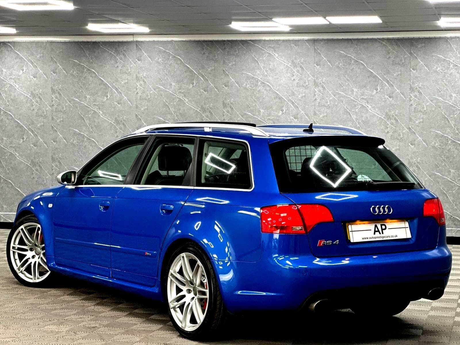 2007 Audi RS4 Avant - Thumbnail 24