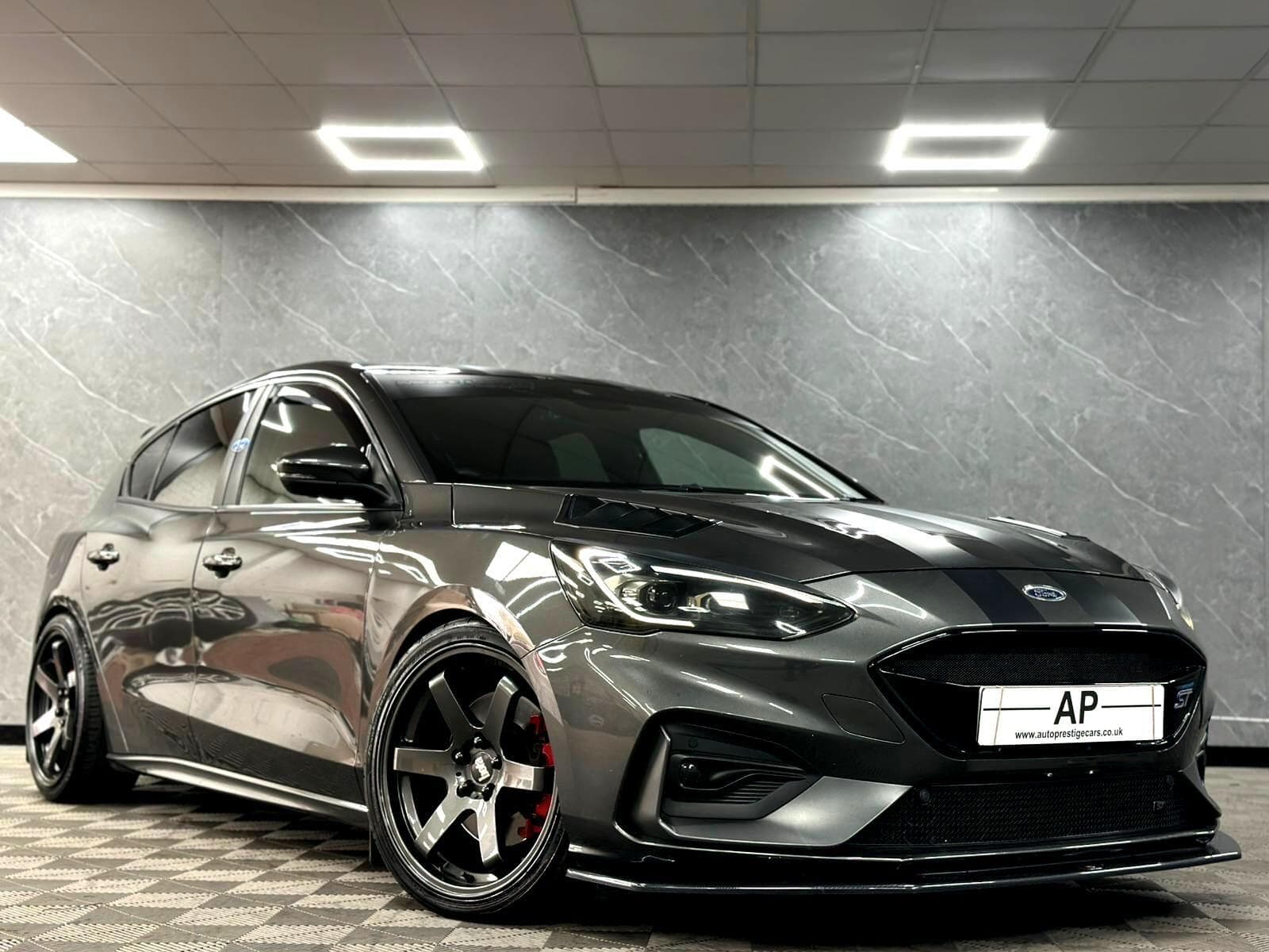 2020 Ford Focus - Main