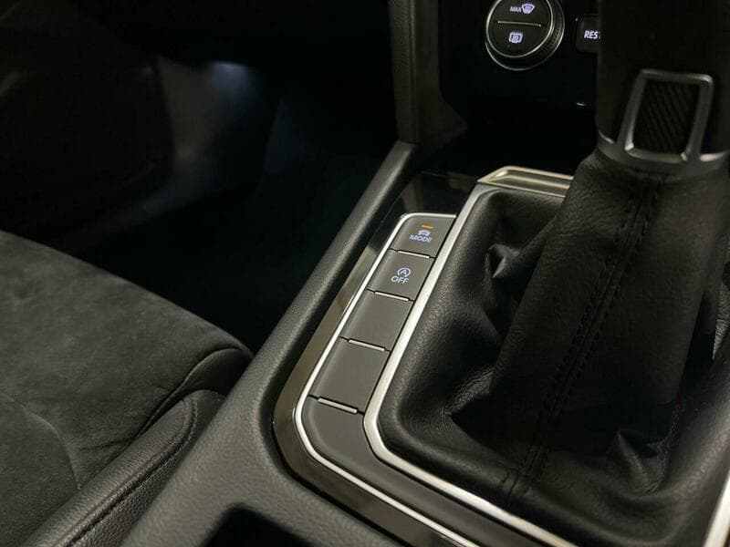 2015 Volkswagen Passat - Thumbnail 44