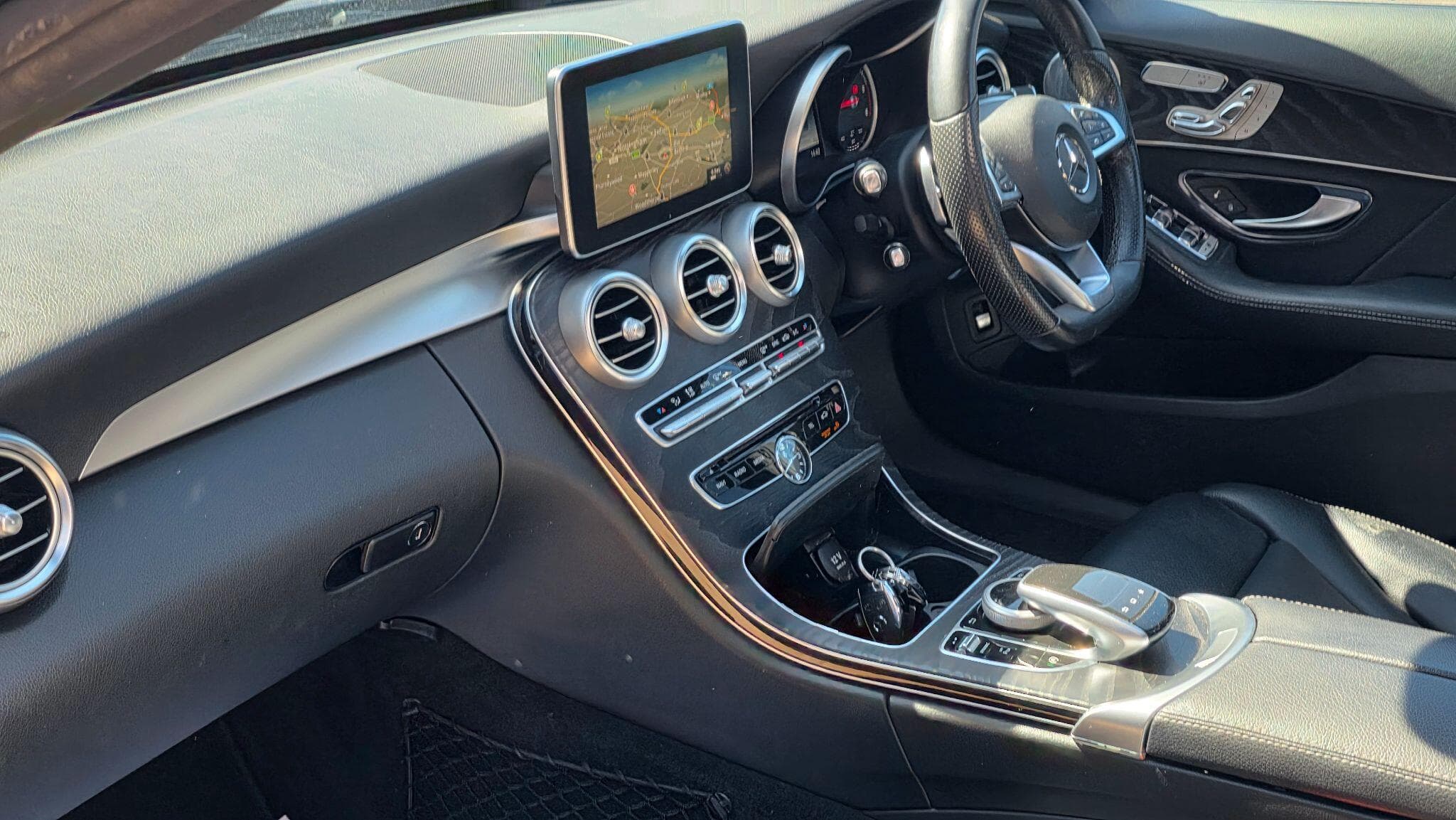 2016 Mercedes-Benz C Class - Thumbnail 15