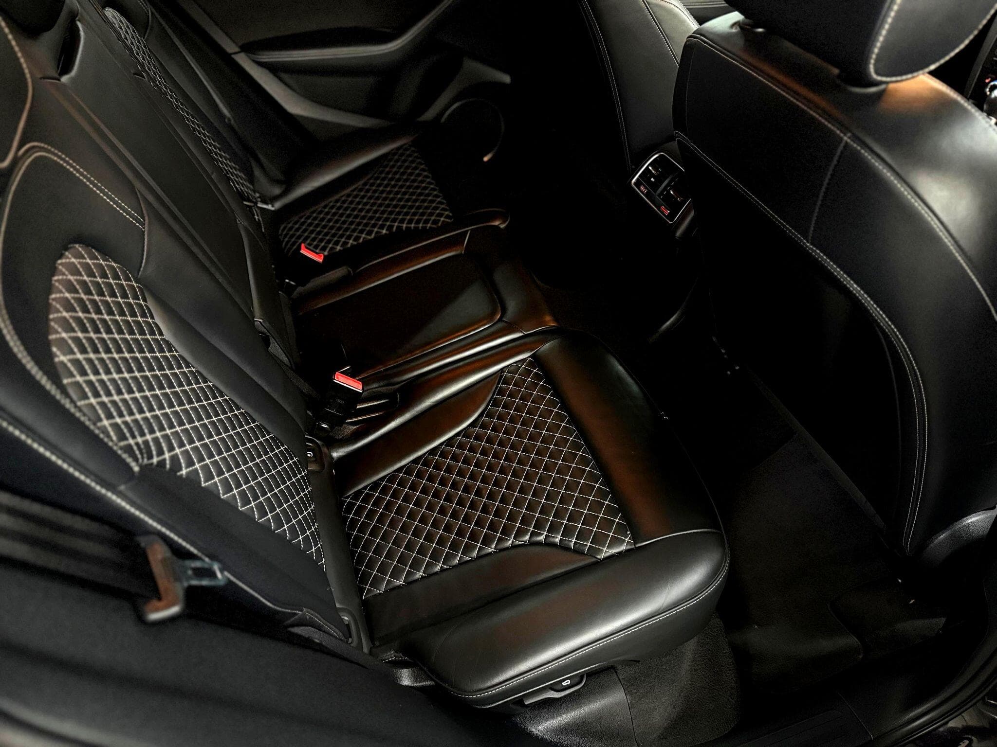 2016 Audi SQ5 - Thumbnail 36