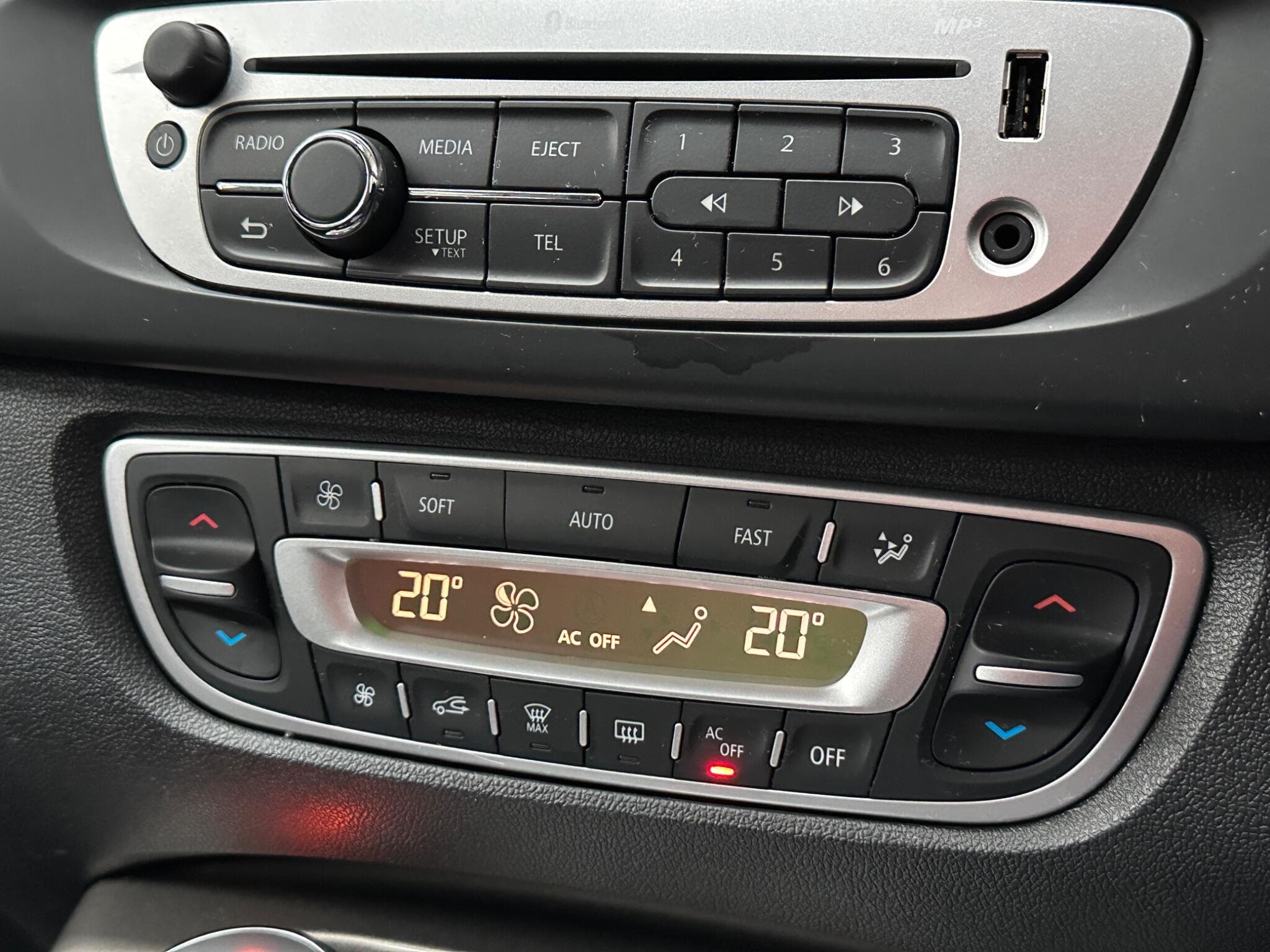 2014 Renault Scenic Xmod - Thumbnail 13