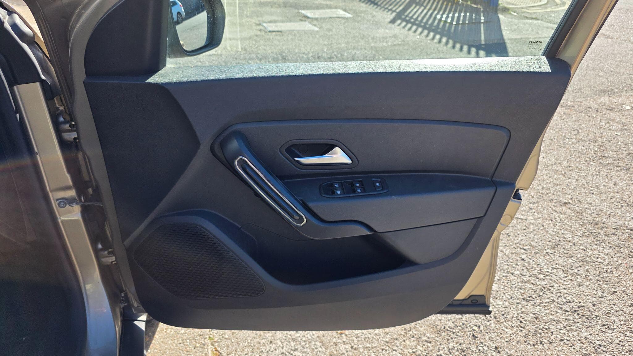 2018 Dacia Duster - Thumbnail 11