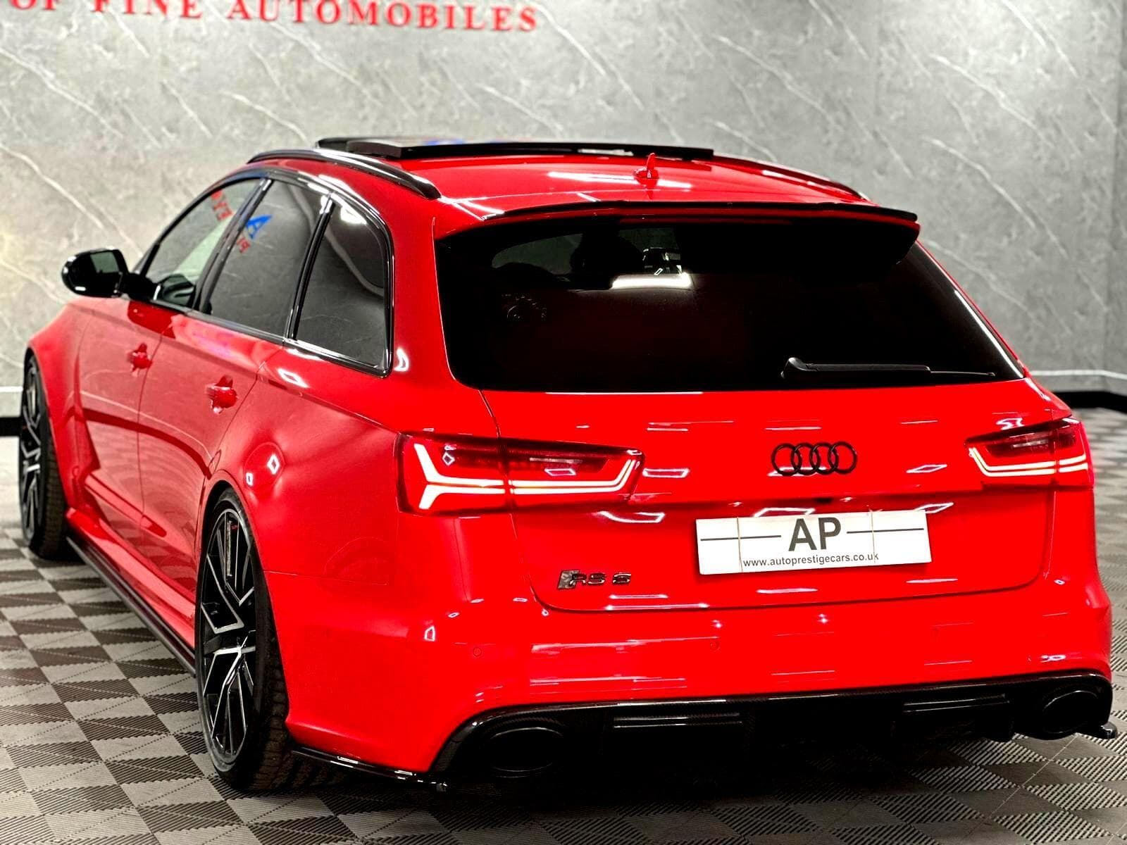 2017 Audi RS6 Avant - Thumbnail 10