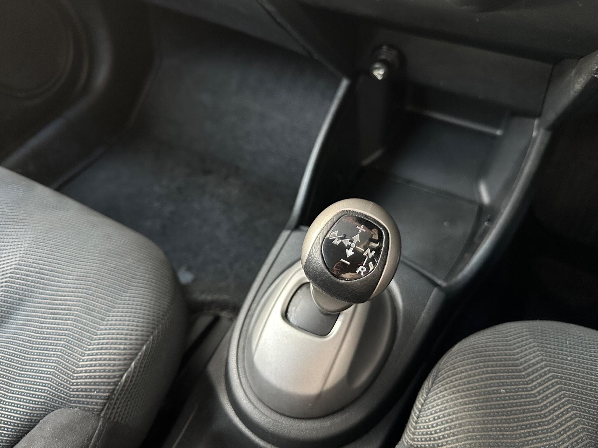 2009 Honda Jazz - Thumbnail 10