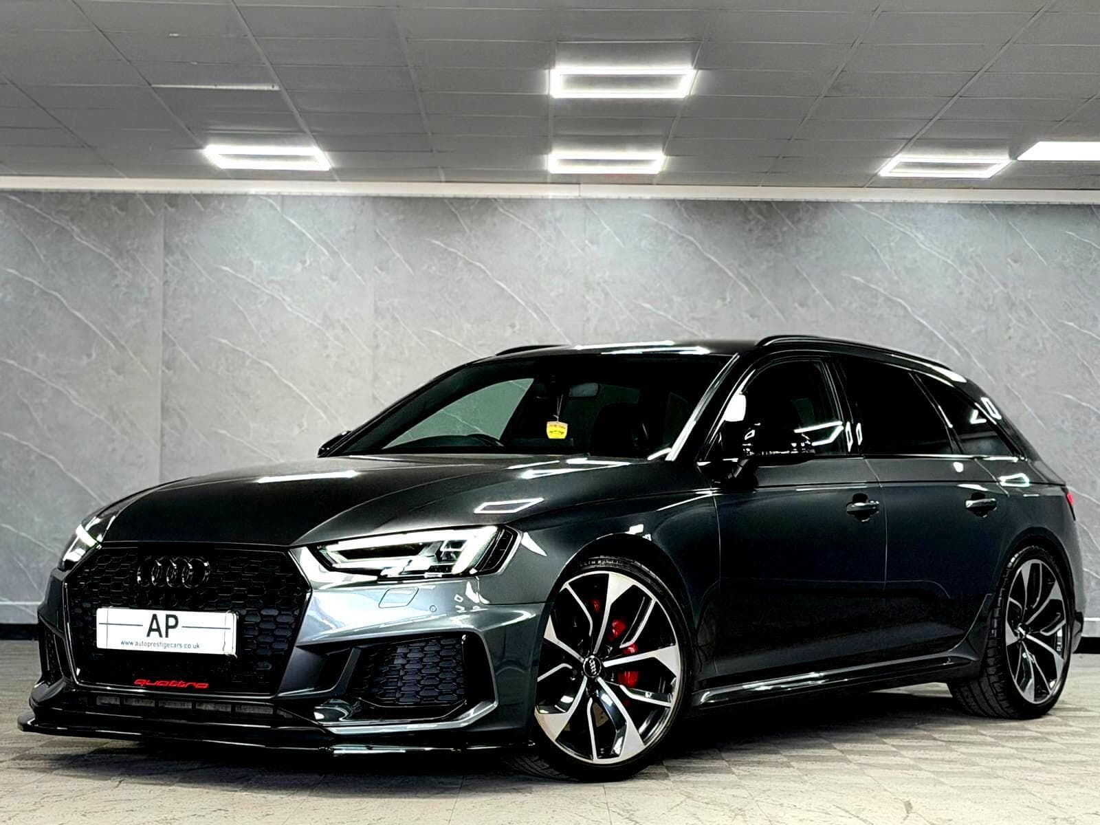 2018 Audi RS4 Avant - Thumbnail 8