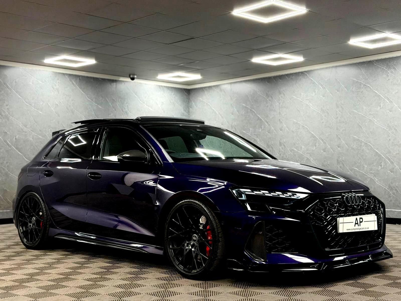 2025 Audi RS3 - Thumbnail 6