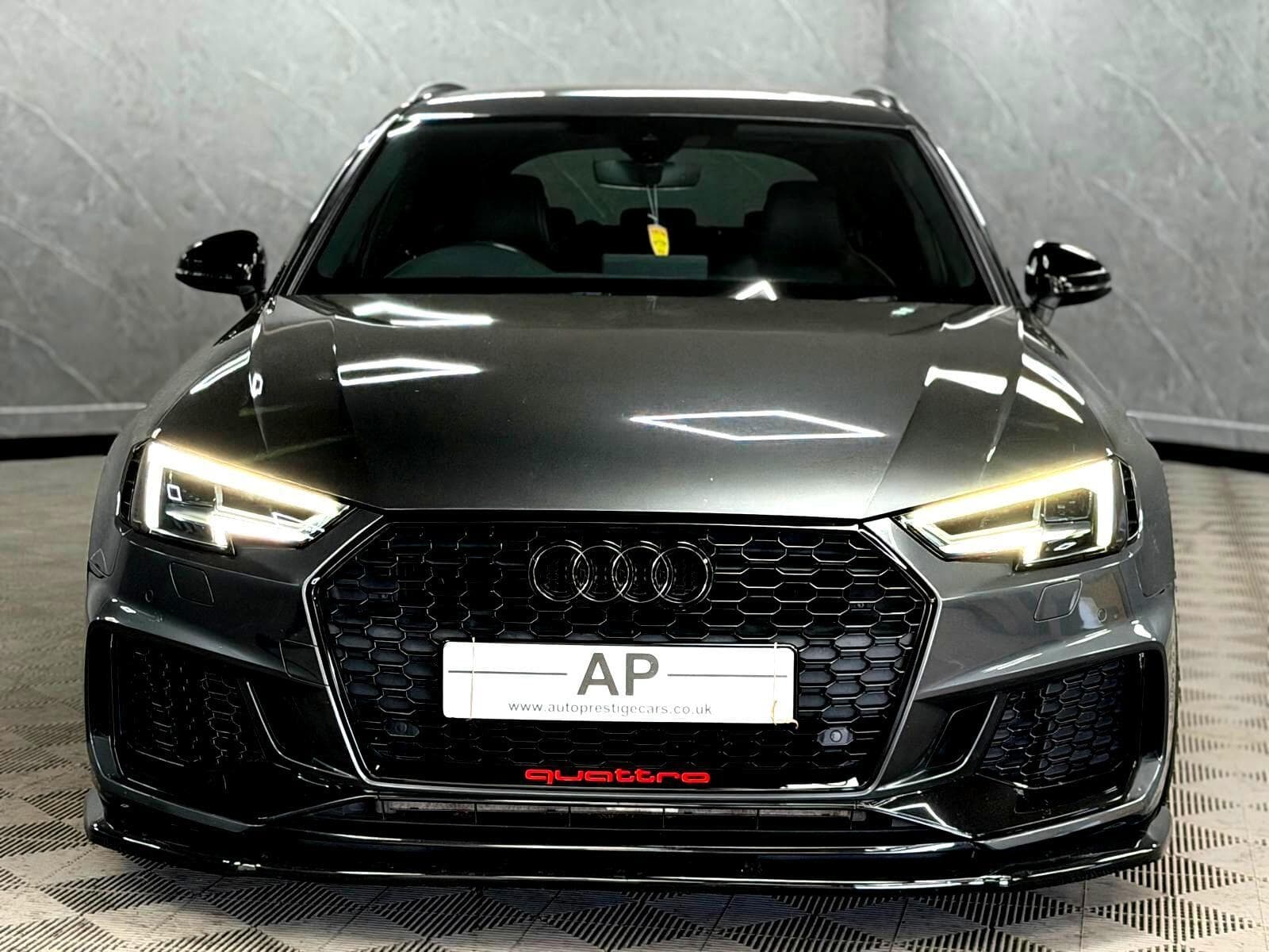 2018 Audi RS4 Avant - Thumbnail 16