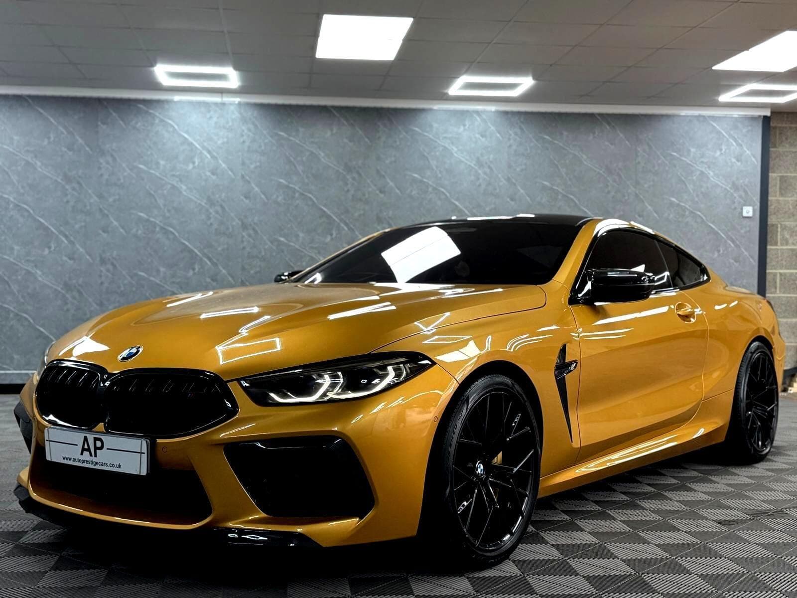 2022 BMW M8 - Thumbnail 29