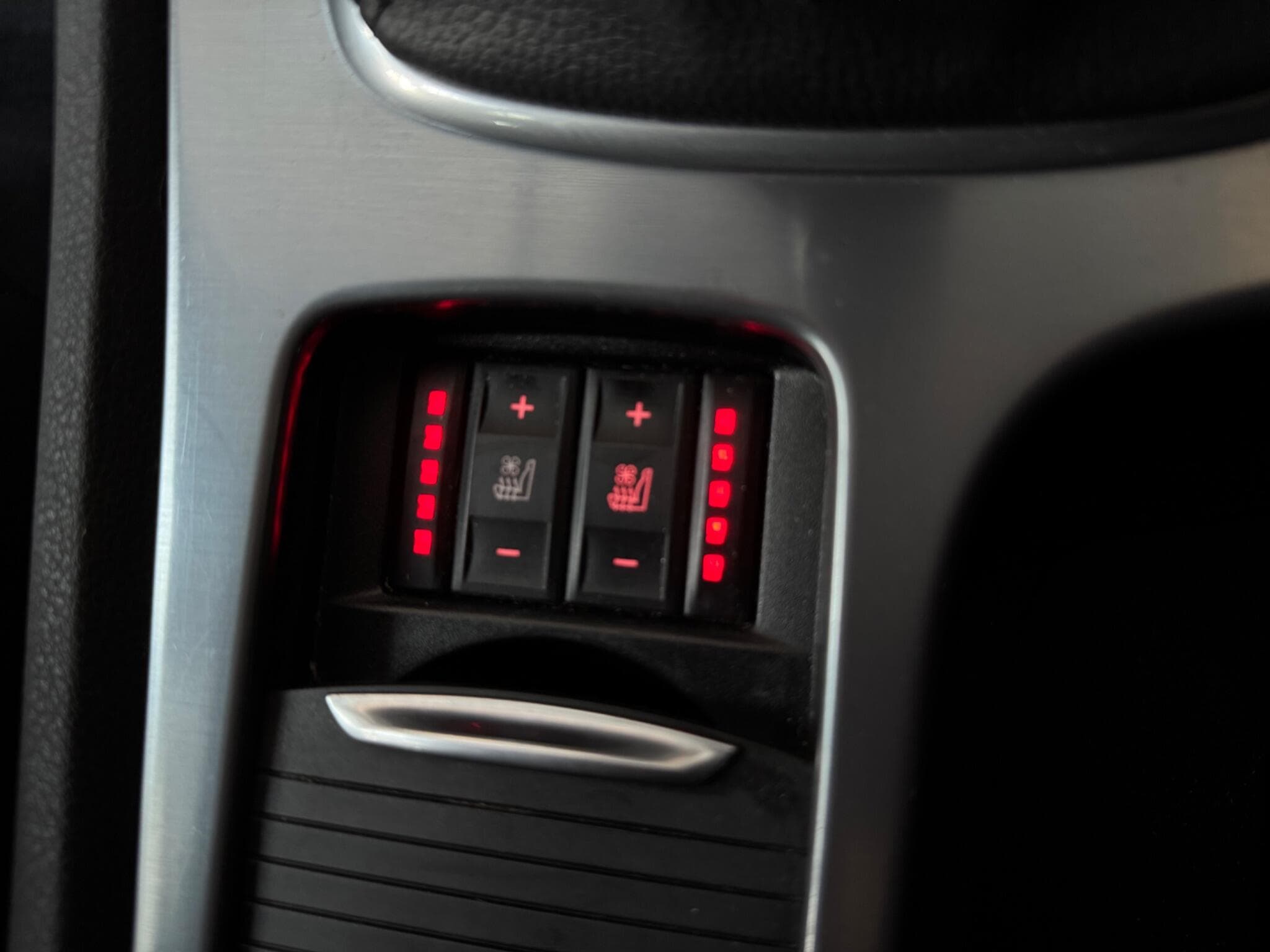 2011 Ford Mondeo - Thumbnail 15