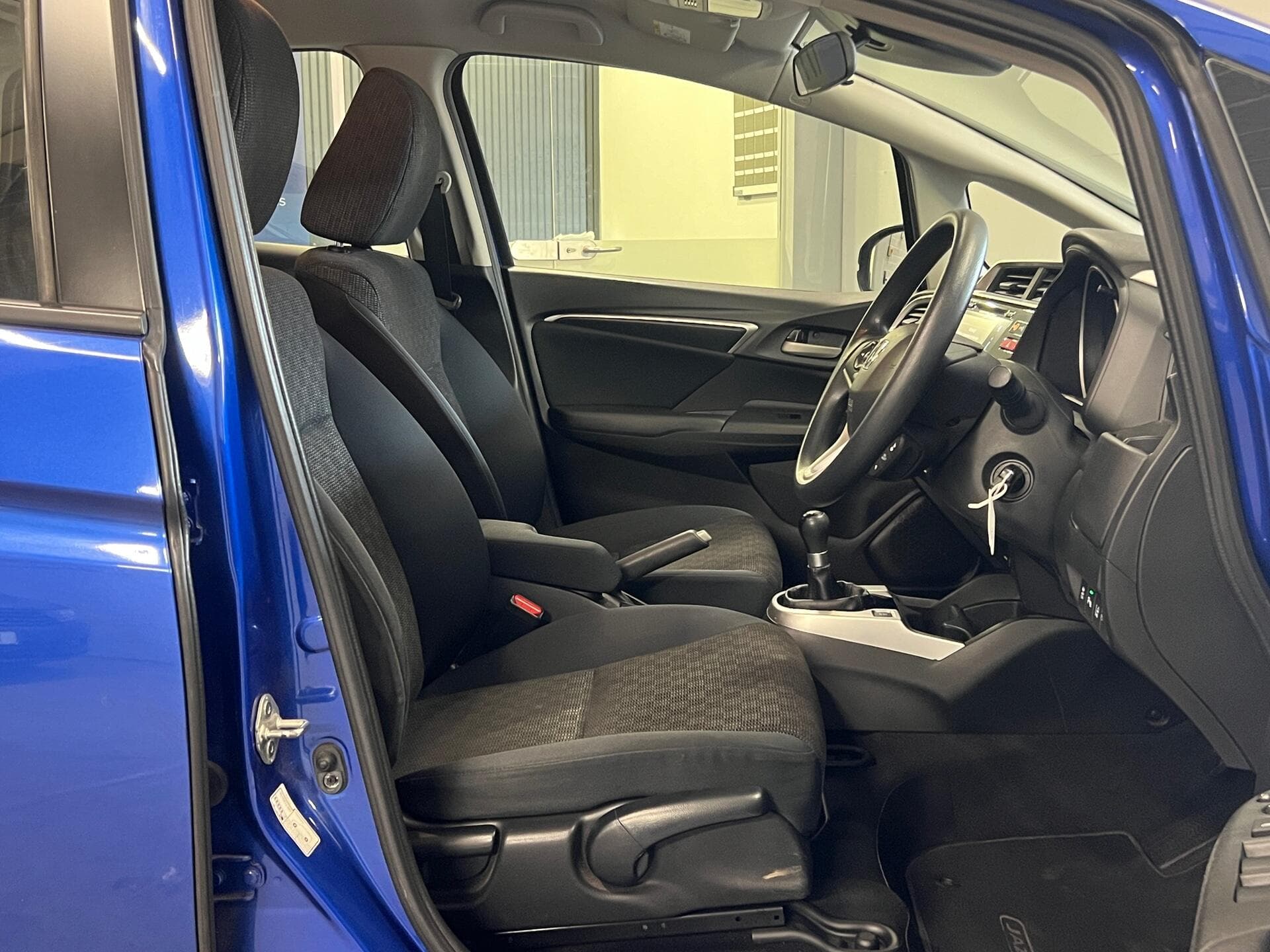 2016 Honda Jazz - Thumbnail 24