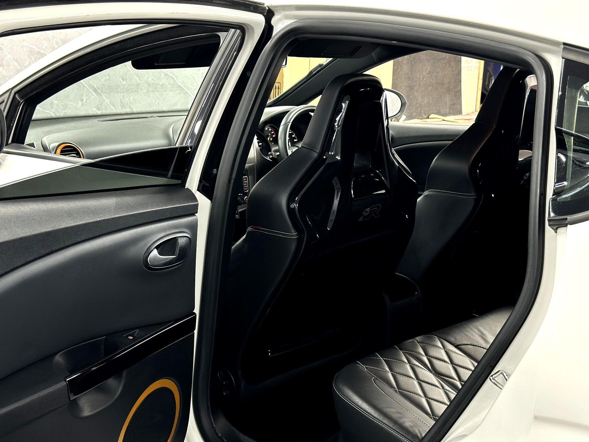2011 SEAT Leon - Thumbnail 46