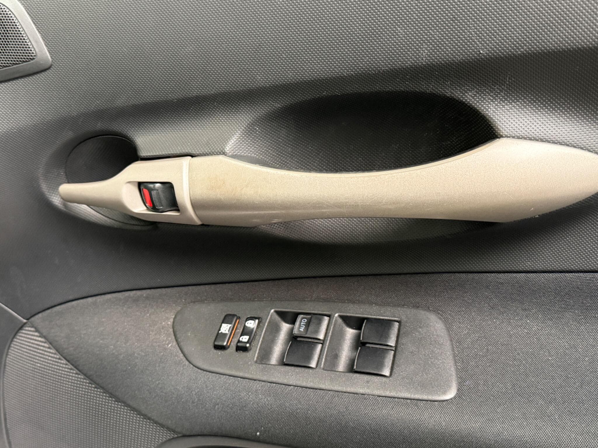 2007 Toyota Auris - Thumbnail 12