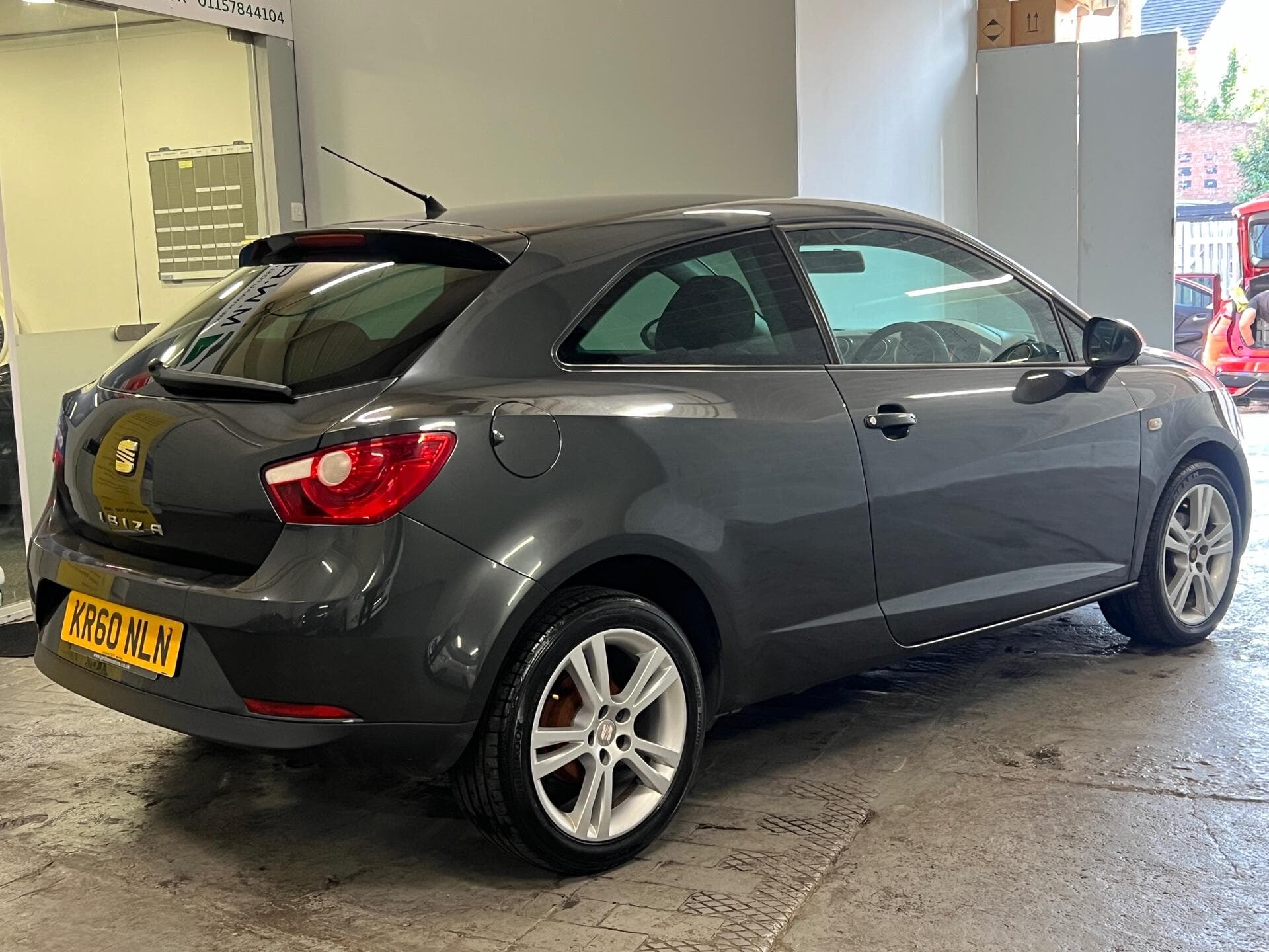2011 SEAT Ibiza - Thumbnail 7