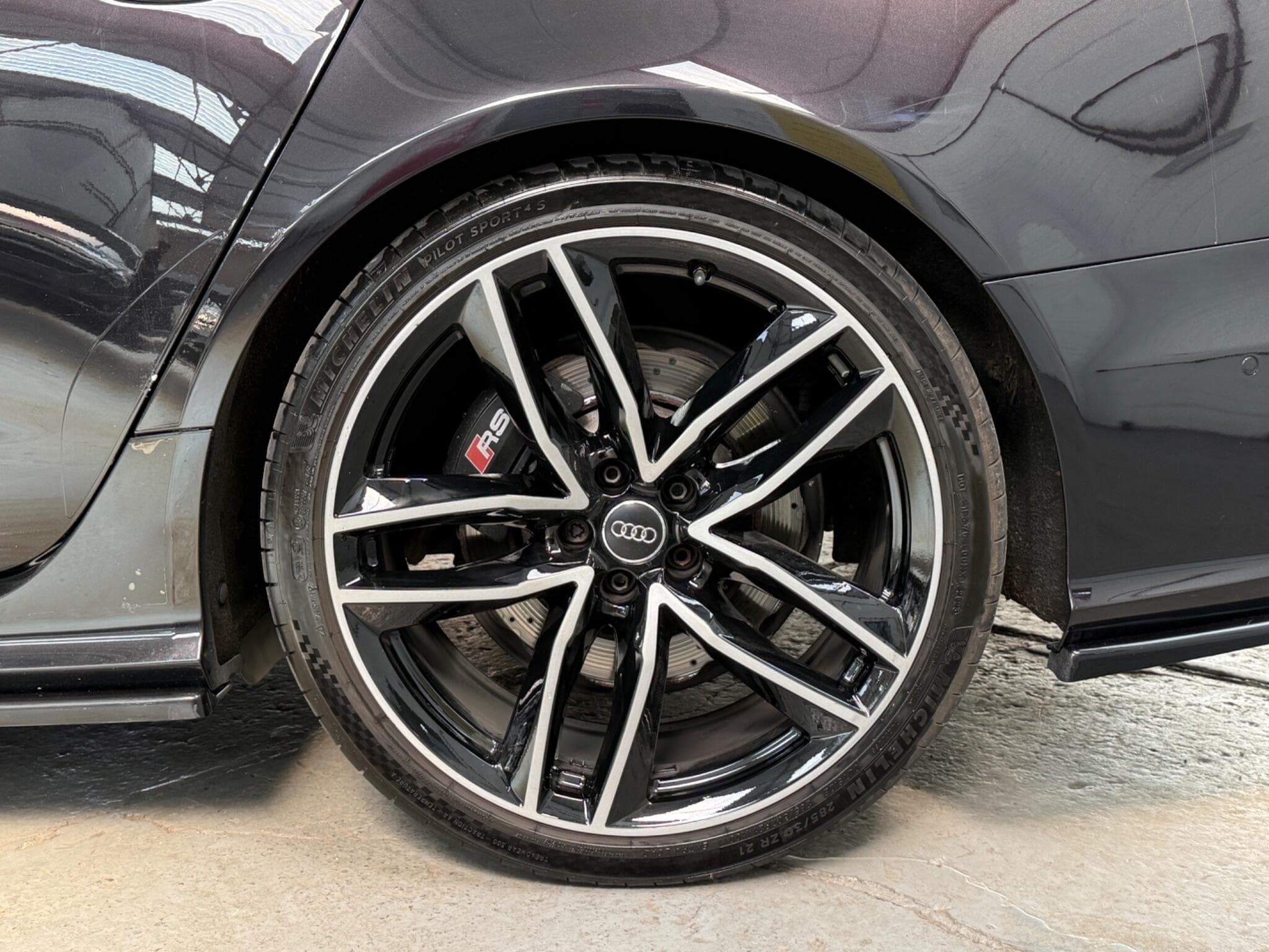 2017 Audi RS6 Avant - Thumbnail 27