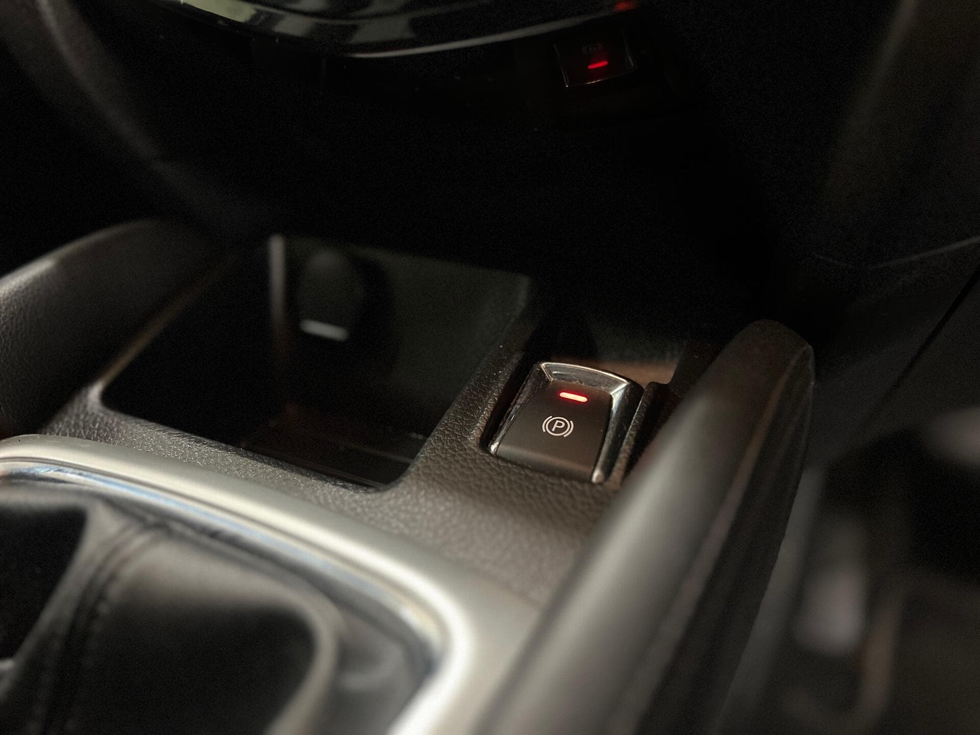 2015 Nissan Qashqai - Thumbnail 40