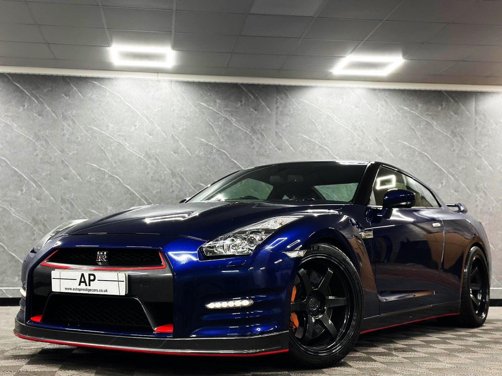 2012 Nissan GT-R - Image 3