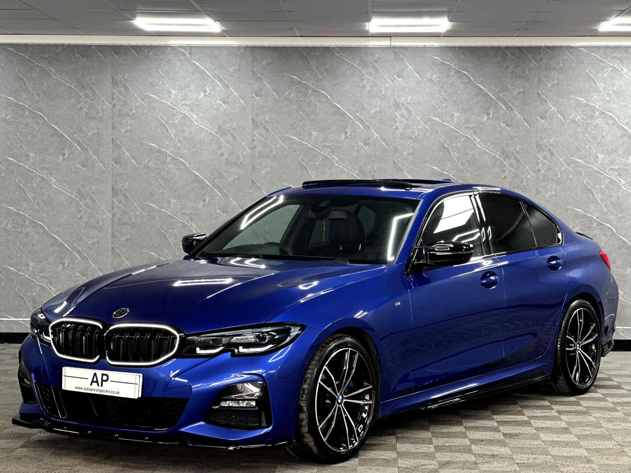 2019 BMW 3 Series - Thumbnail 8