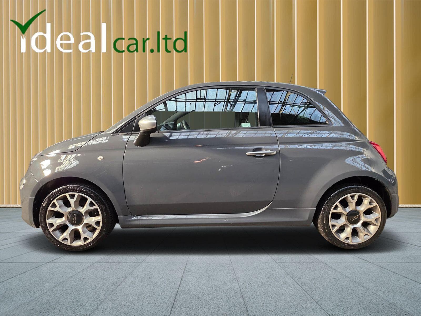 2019 Fiat 500 - Image 4