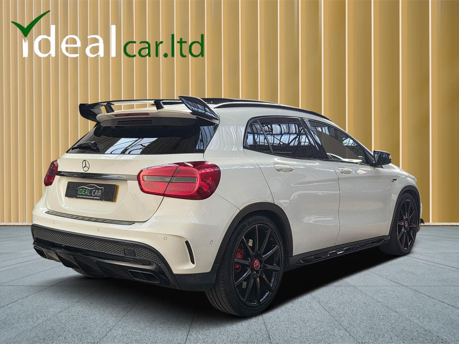 2015 Mercedes-Benz GLA - Thumbnail 5