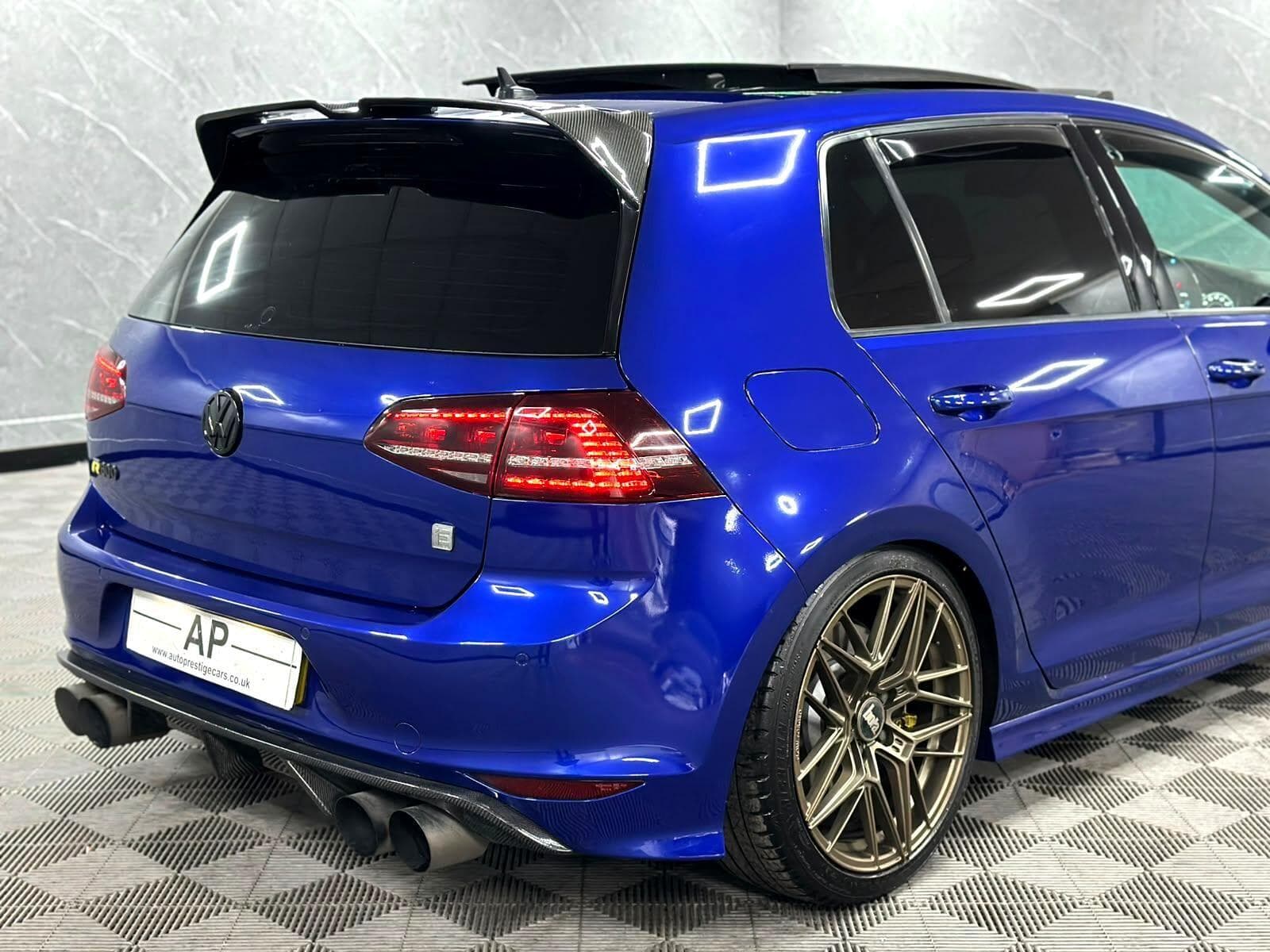 2016 Volkswagen Golf - Thumbnail 43