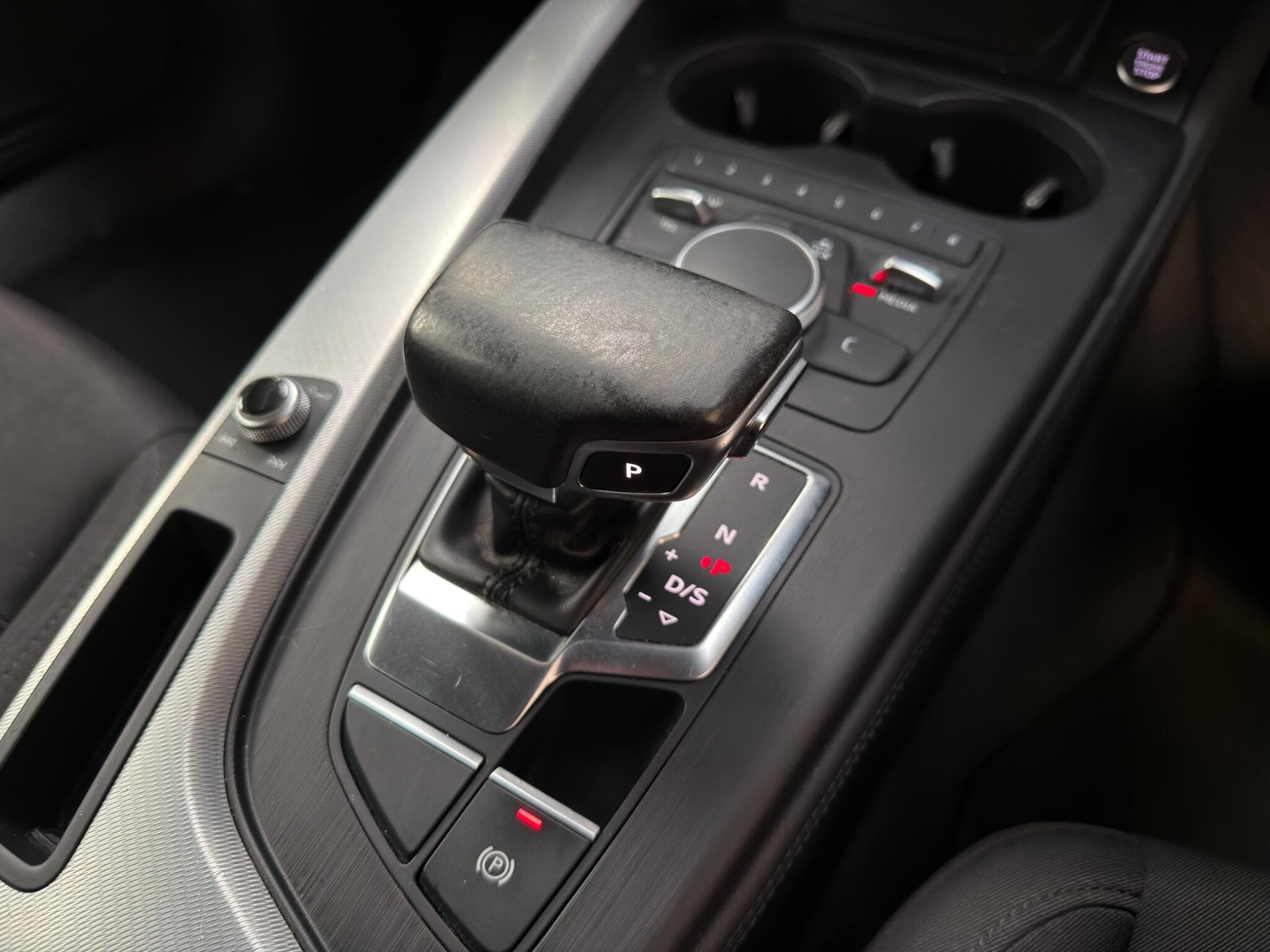 2016 Audi A4 Avant - Thumbnail 28