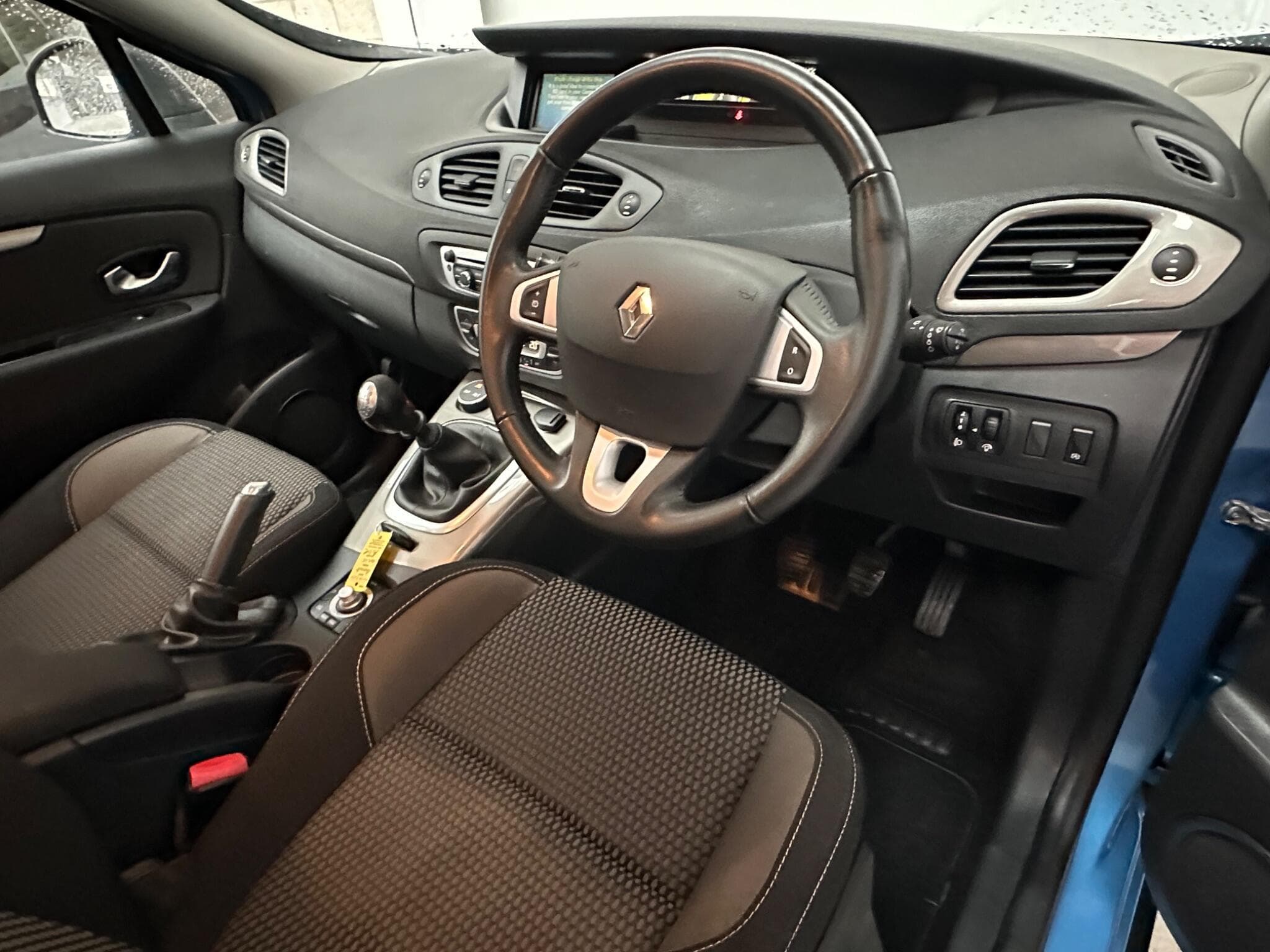 2014 Renault Scenic Xmod - Thumbnail 4