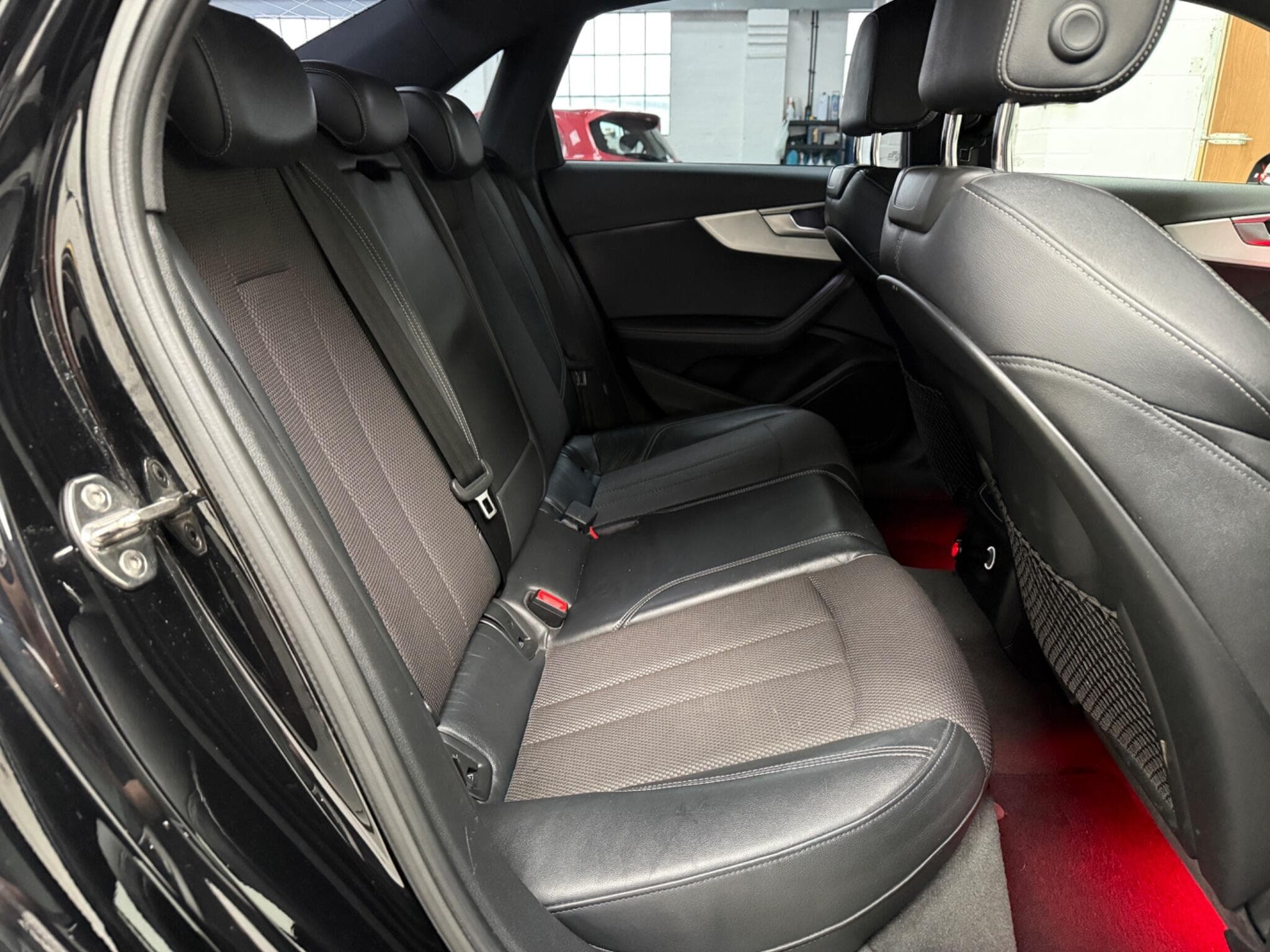 2017 Audi A4 - Thumbnail 17
