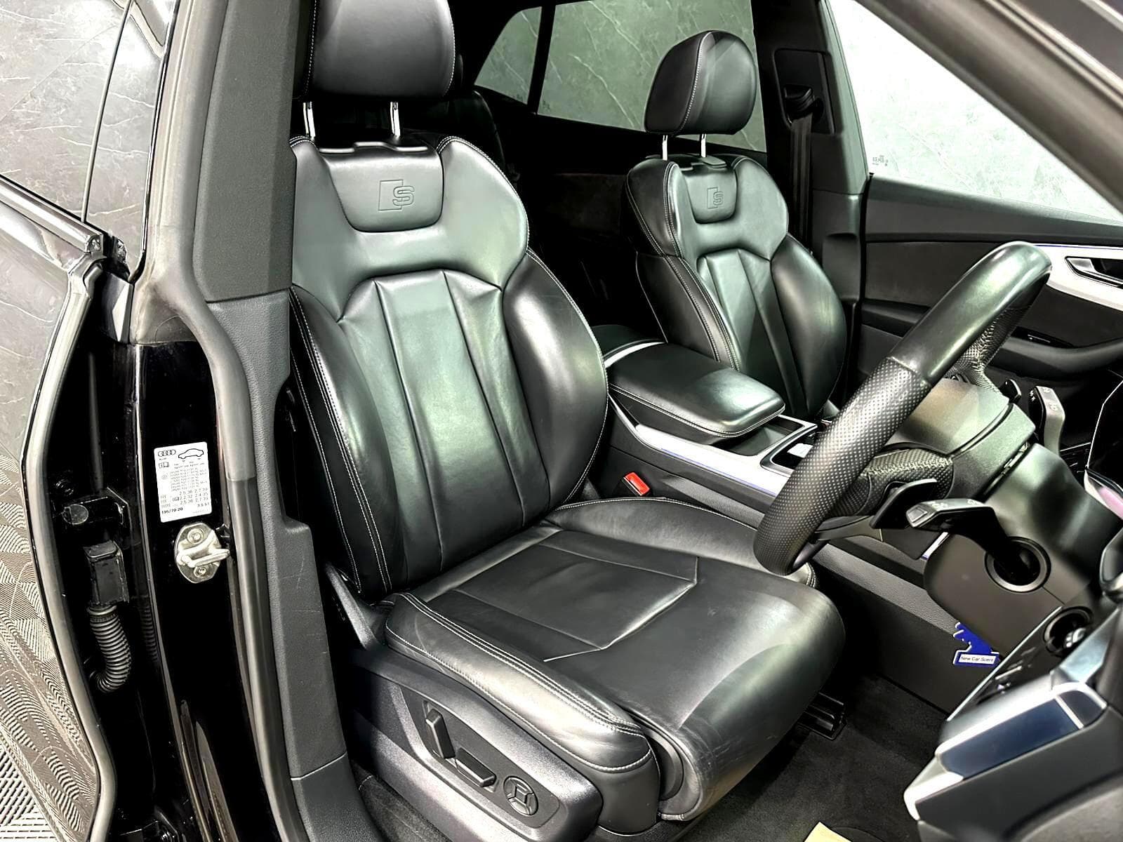 2019 Audi Q8 - Thumbnail 45