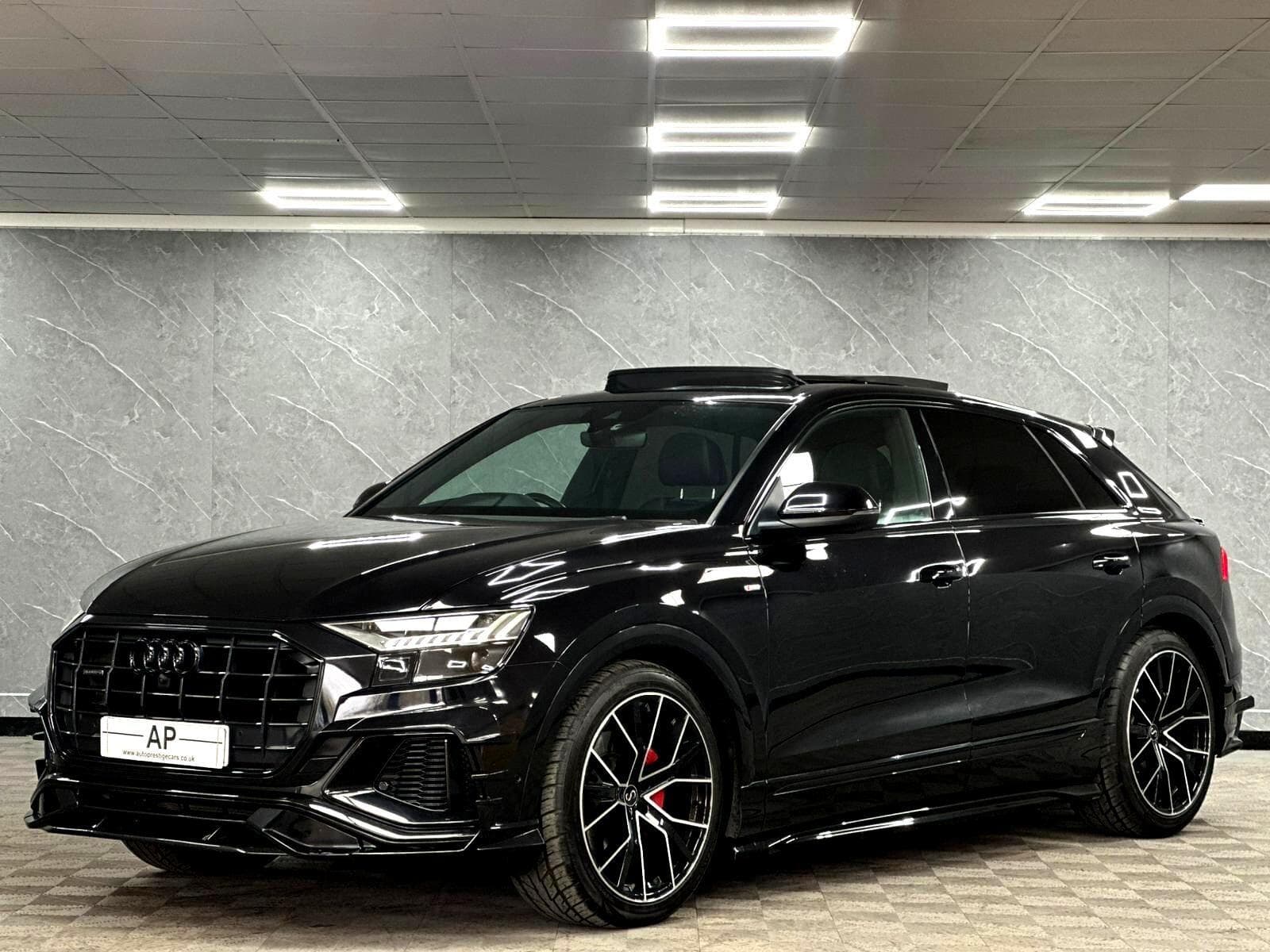 2019 Audi Q8 - Thumbnail 28