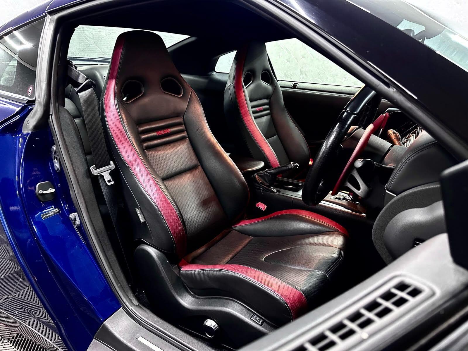 2012 Nissan GT-R - Thumbnail 22