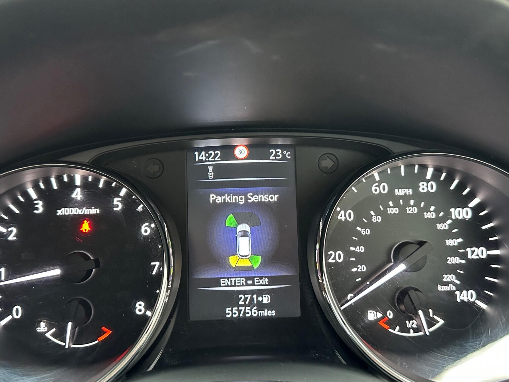 2014 Nissan Qashqai - Thumbnail 13