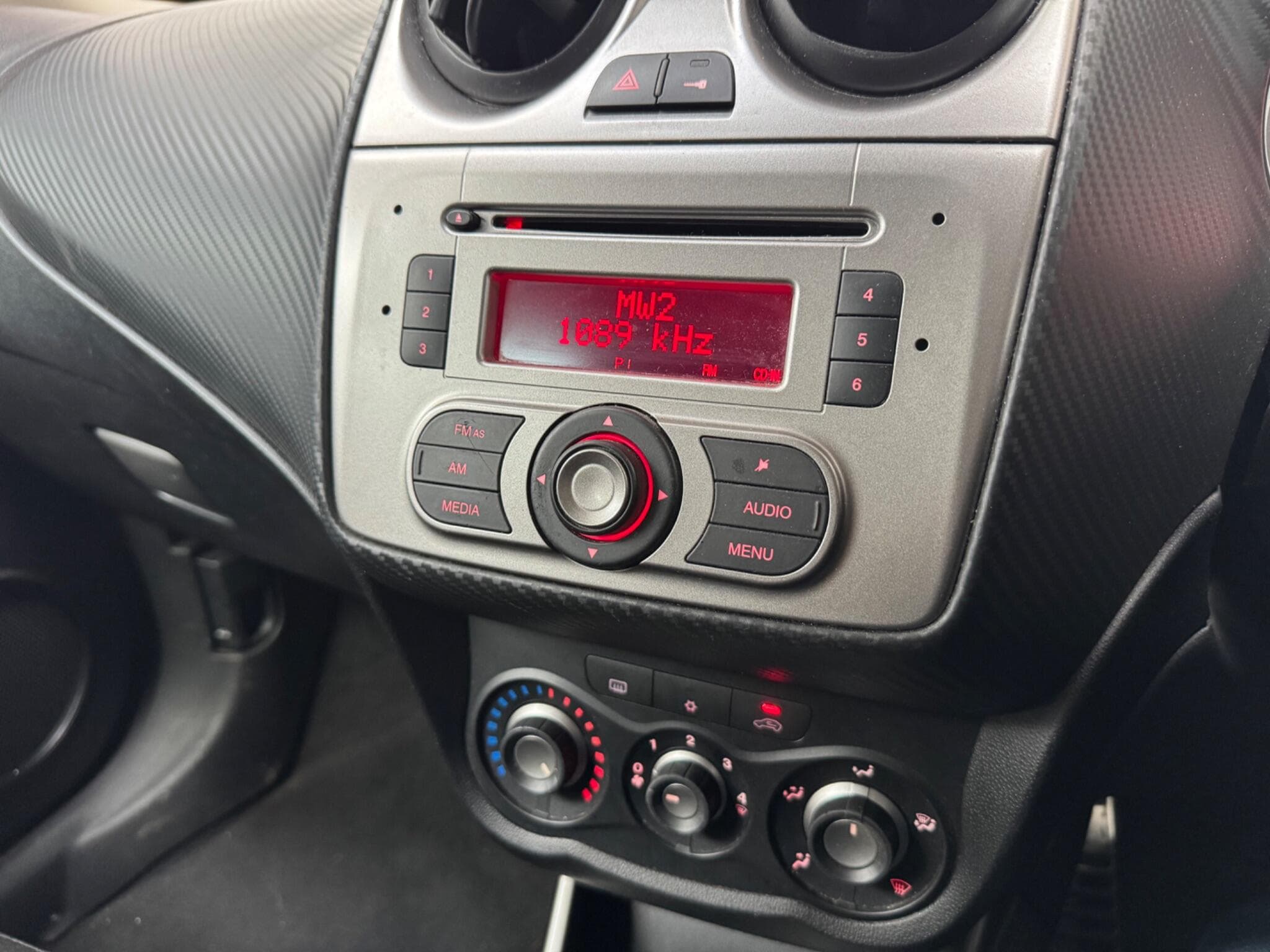 2012 Alfa Romeo MiTo - Thumbnail 9